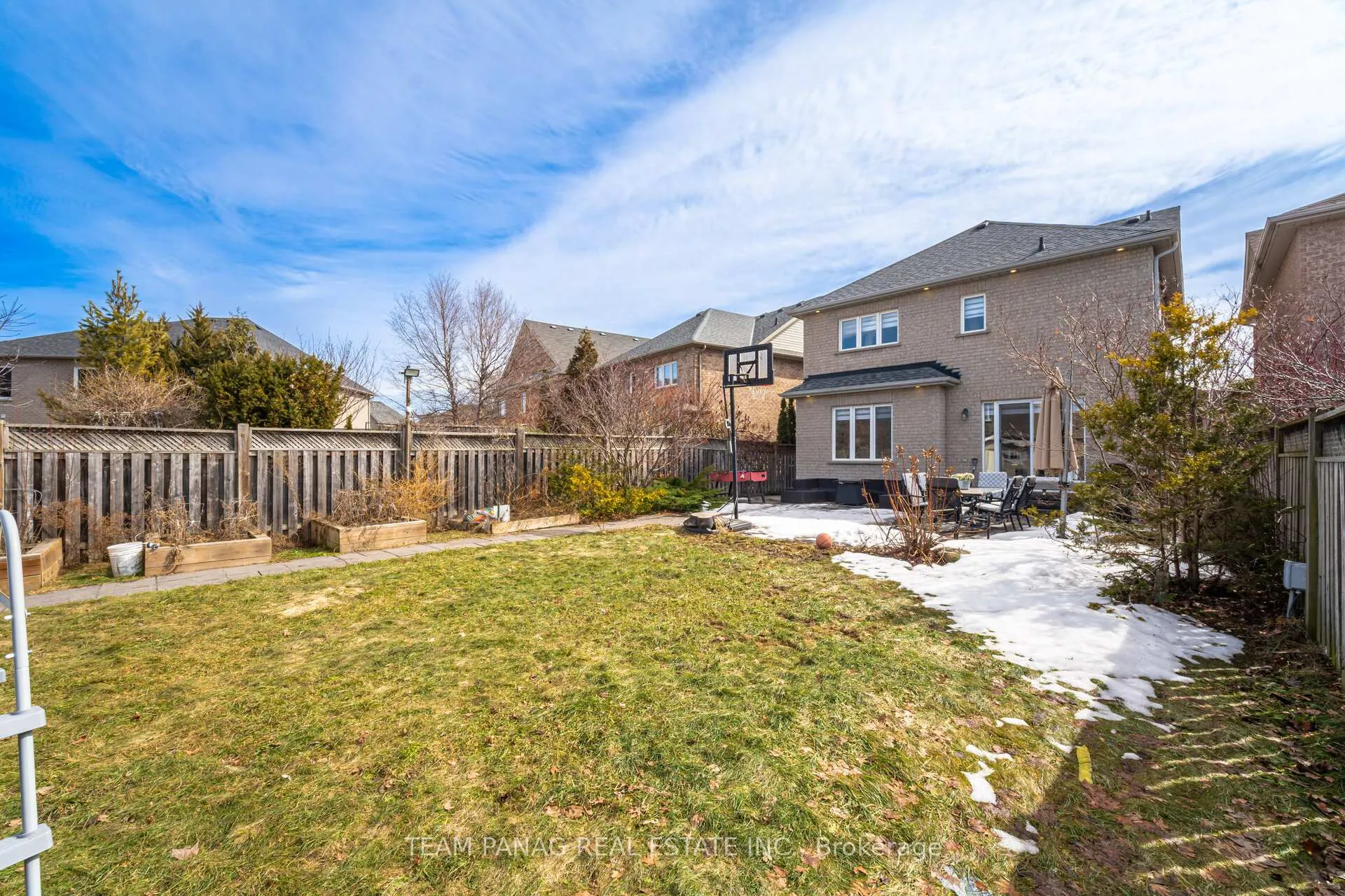 Photo 2 of 26 Calderstone Road, Brampton, Bram East — HOMEH