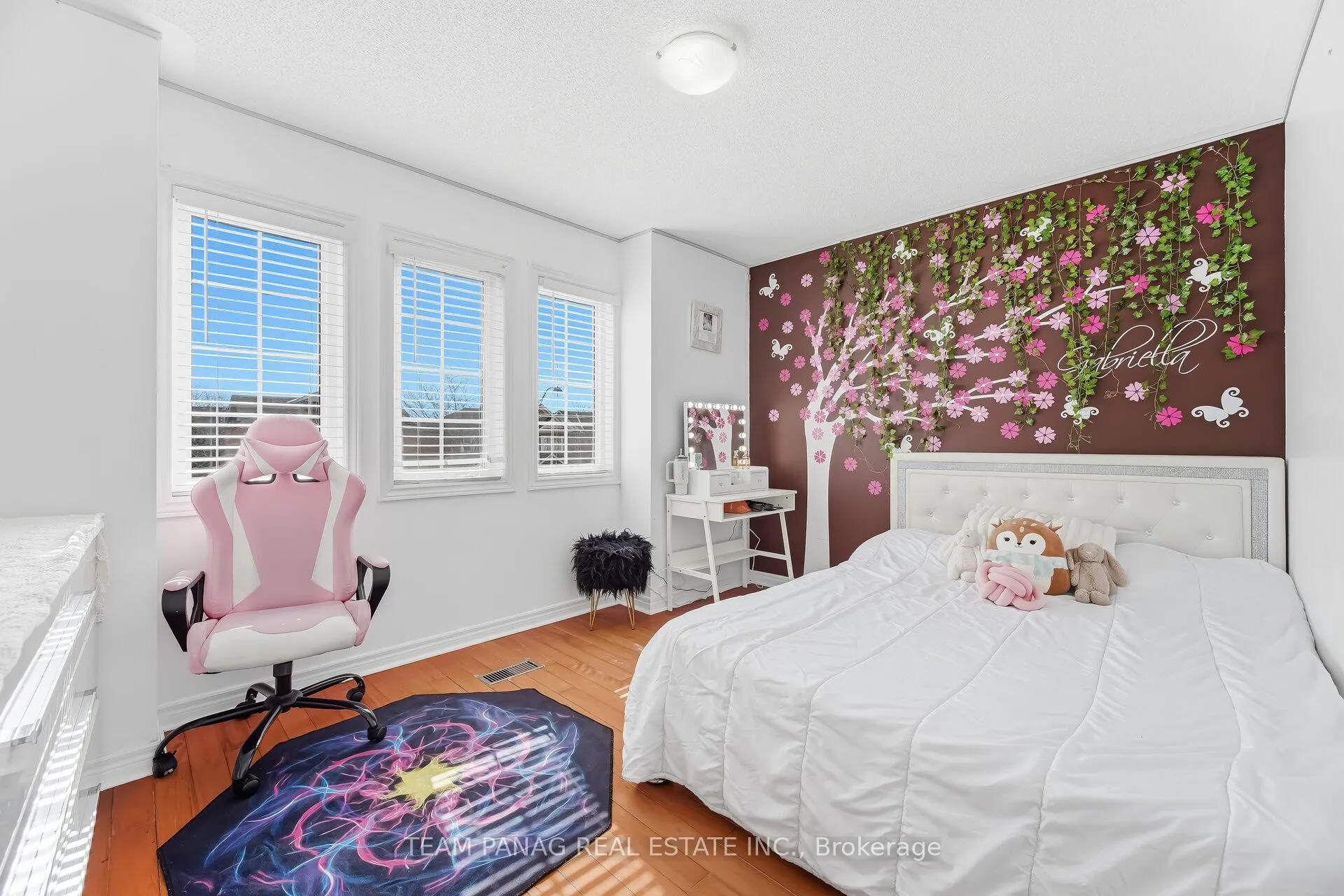 Photo 23 of 26 Calderstone Road, Brampton, Bram East — HOMEH