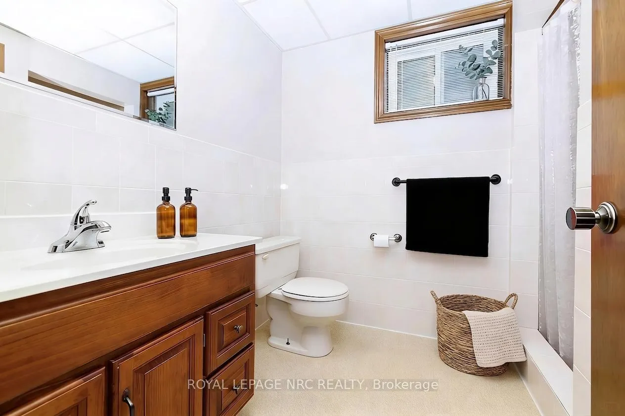 Photo 22 of 5 Royce Avenue, Hamilton, Stoney Creek — HOMEH