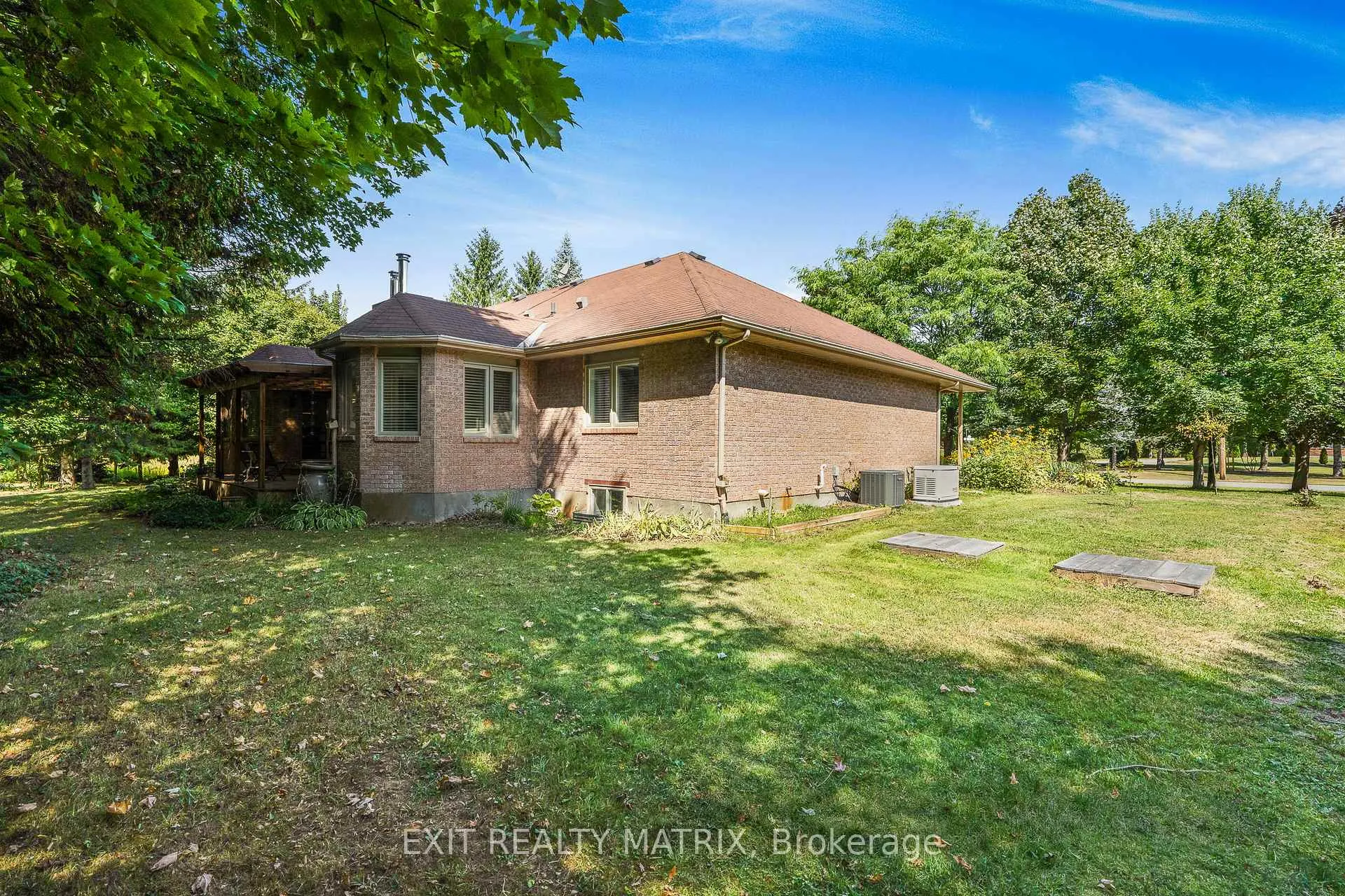 Photo 19 of 6343 Deermeadow Drive, Ottawa, Greely — HOMEH