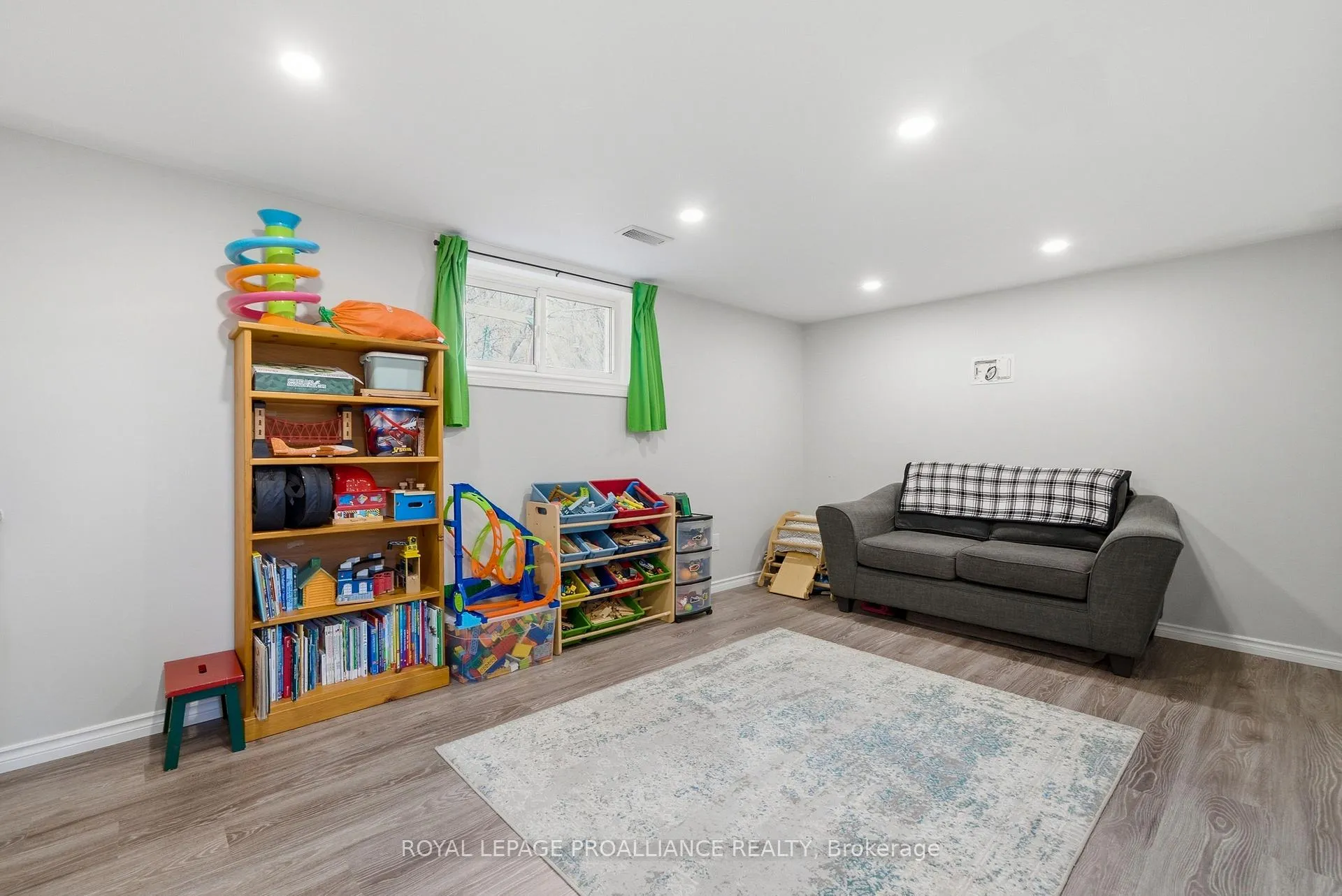 Photo 30 of 585 Lester Road, Quinte West, Sidney Ward — HOMEH
