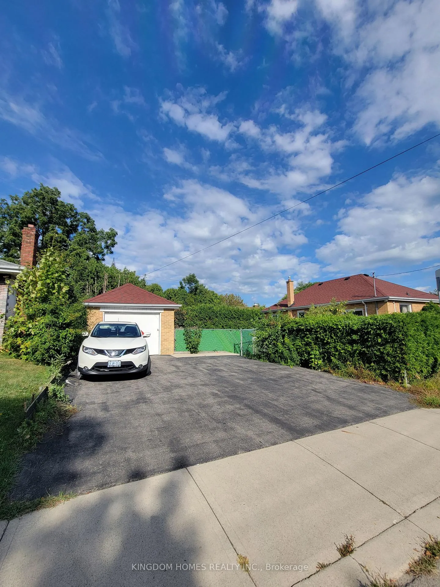 Photo 12 of Unit MAIN, 188 Dumbarton Avenue, Hamilton, Rosedale — HOMEH