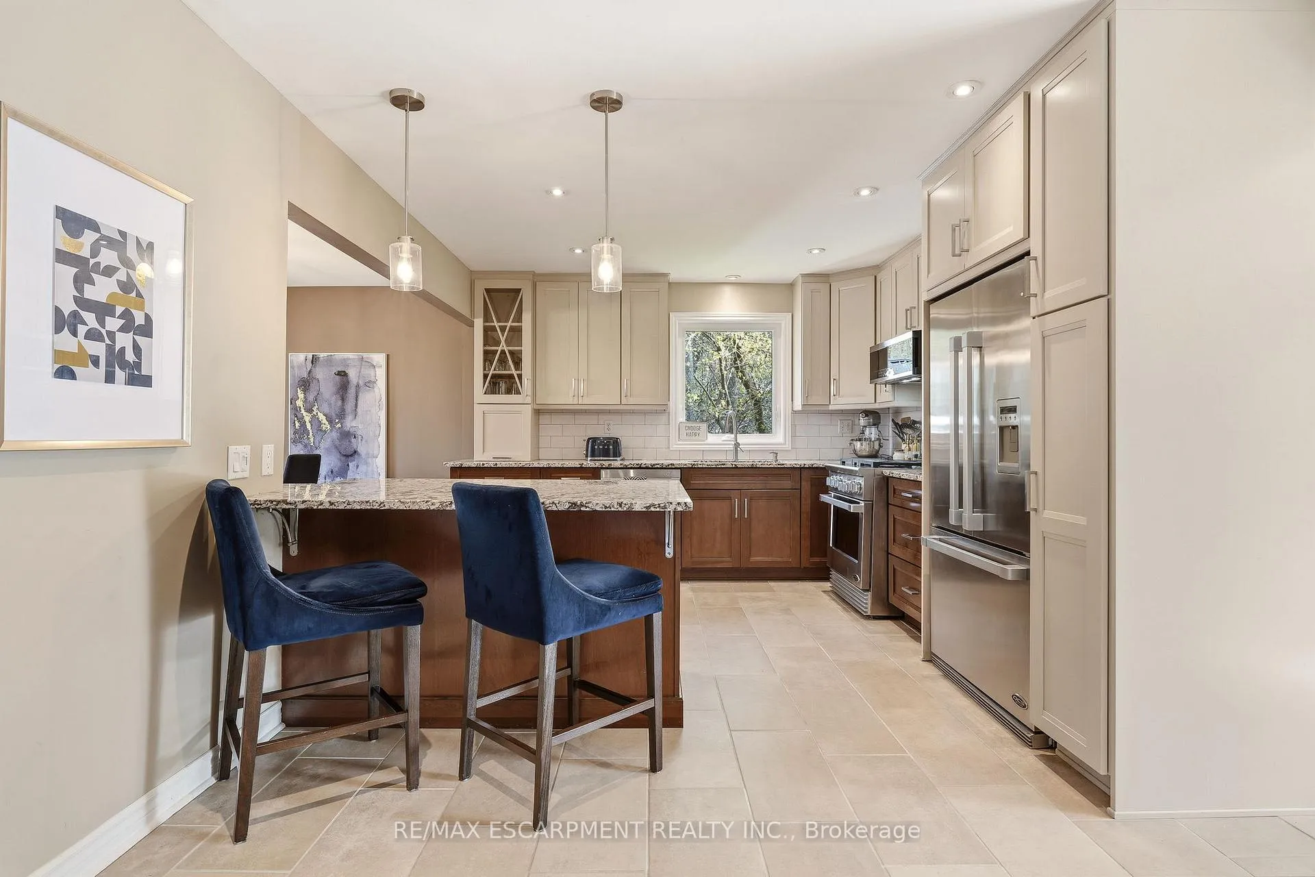 Photo 13 of 209 Rifle Range Road, Hamilton, Ainslie Wood — HOMEH