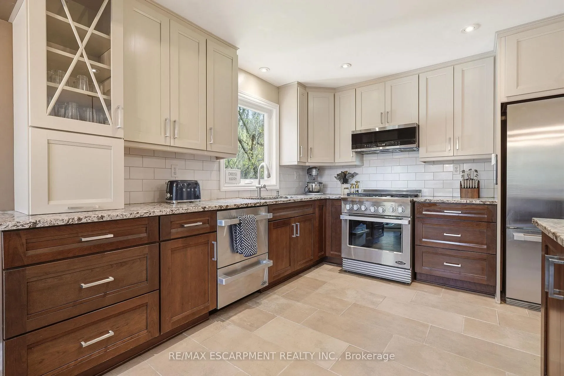 Photo 15 of 209 Rifle Range Road, Hamilton, Ainslie Wood — HOMEH