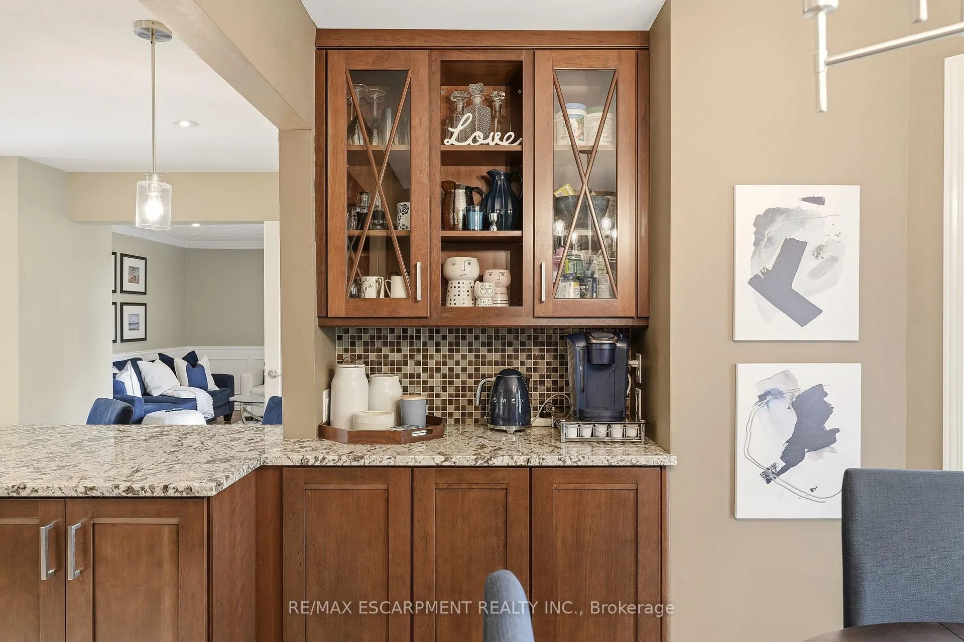 Photo 17 of 209 Rifle Range Road, Hamilton, Ainslie Wood — HOMEH