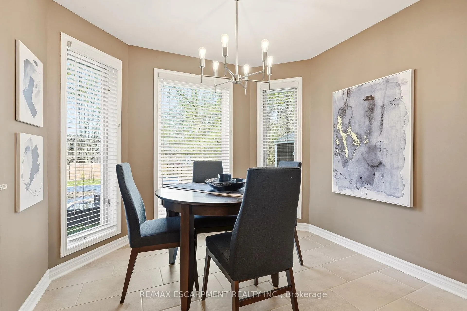 Photo 18 of 209 Rifle Range Road, Hamilton, Ainslie Wood — HOMEH