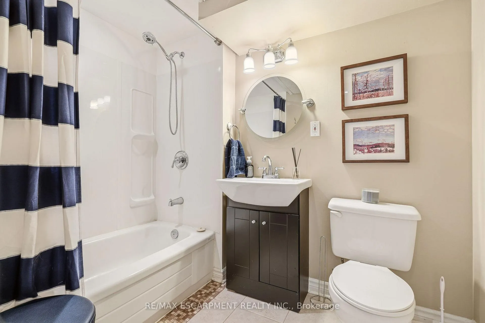 Photo 35 of 209 Rifle Range Road, Hamilton, Ainslie Wood — HOMEH