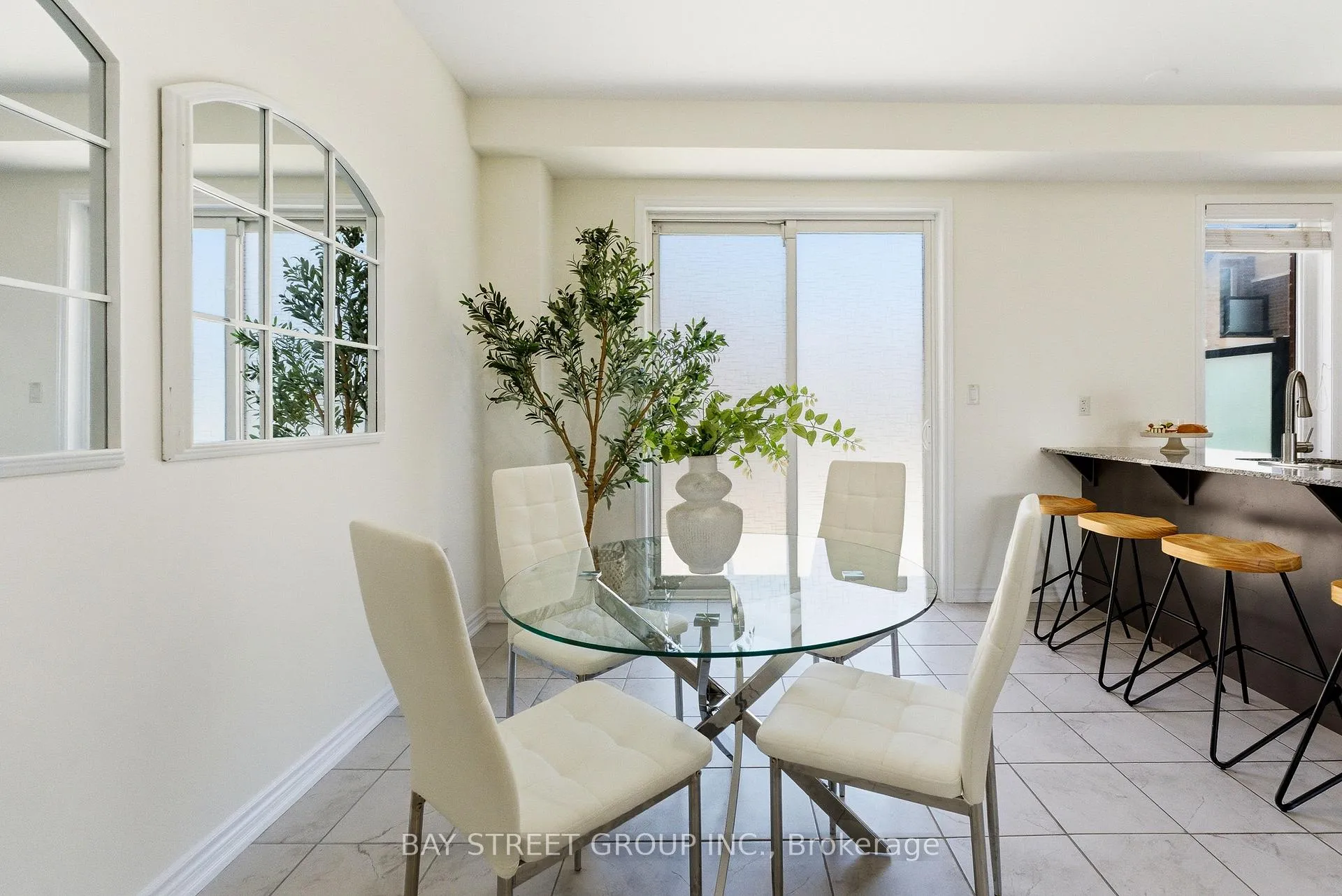 Photo 22 of 334 Lagerfeld Drive, Brampton, Northwest Brampton — HOMEH