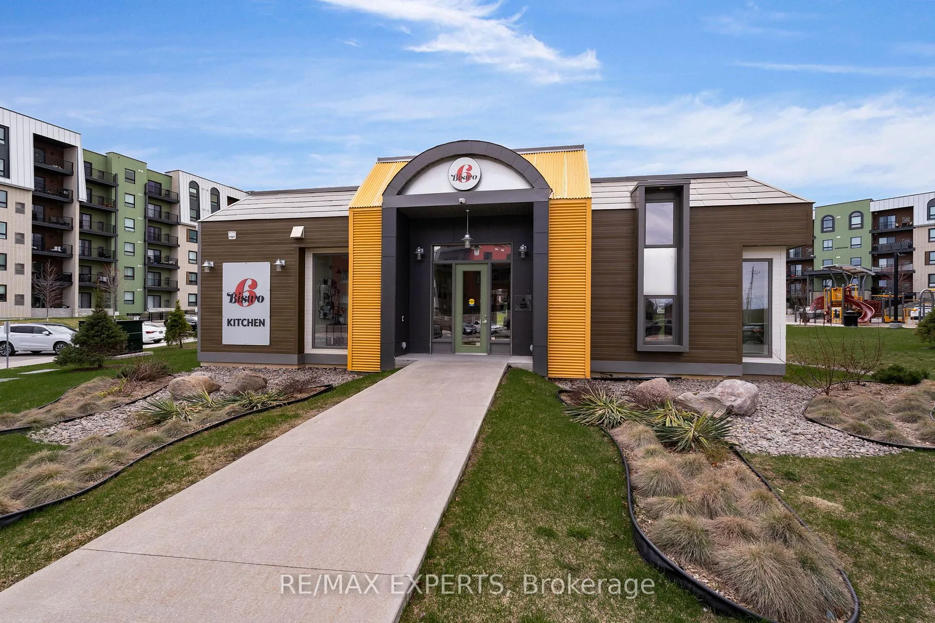 Photo 22 of Unit 405, 1 Chef Lane, Barrie, Rural Barrie Southeast — HOMEH