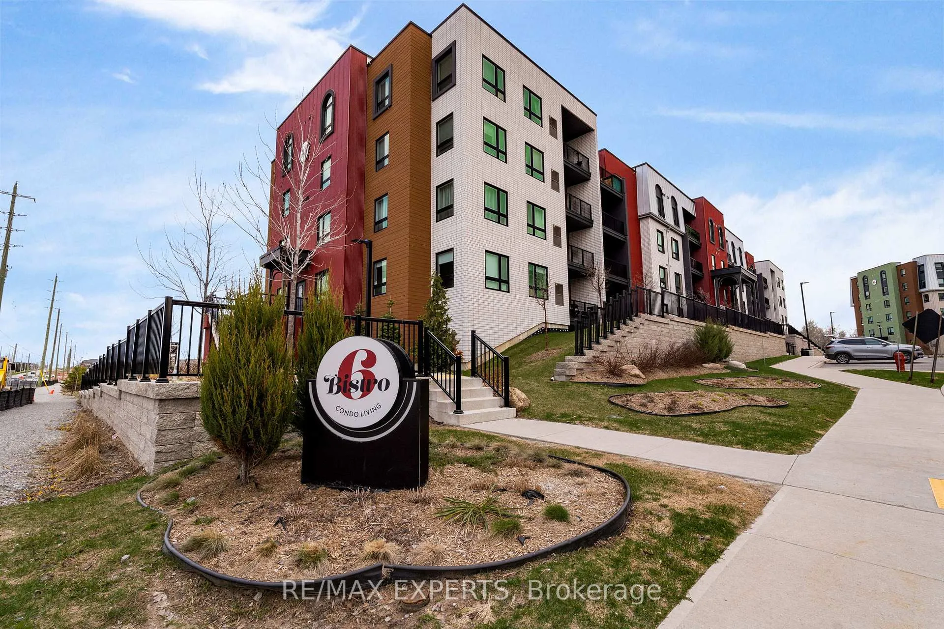 Photo 24 of Unit 405, 1 Chef Lane, Barrie, Rural Barrie Southeast — HOMEH