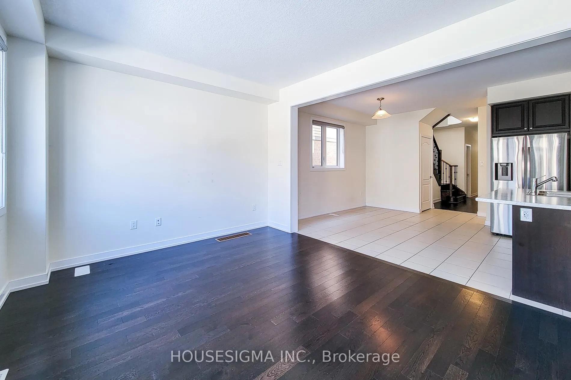 Photo 8 of 20 Monteith Drive, Brantford — HOMEH