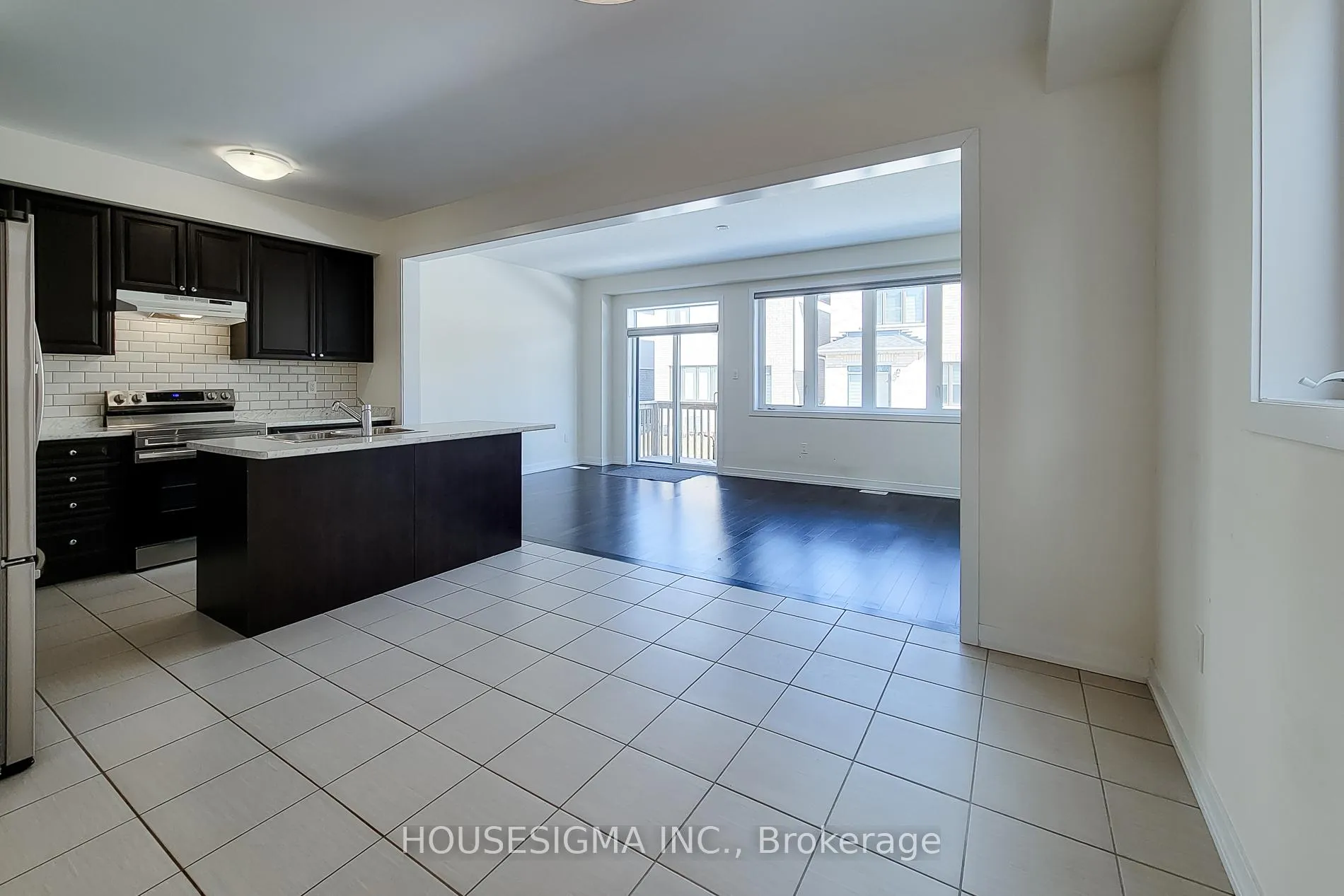 Photo 16 of 20 Monteith Drive, Brantford — HOMEH