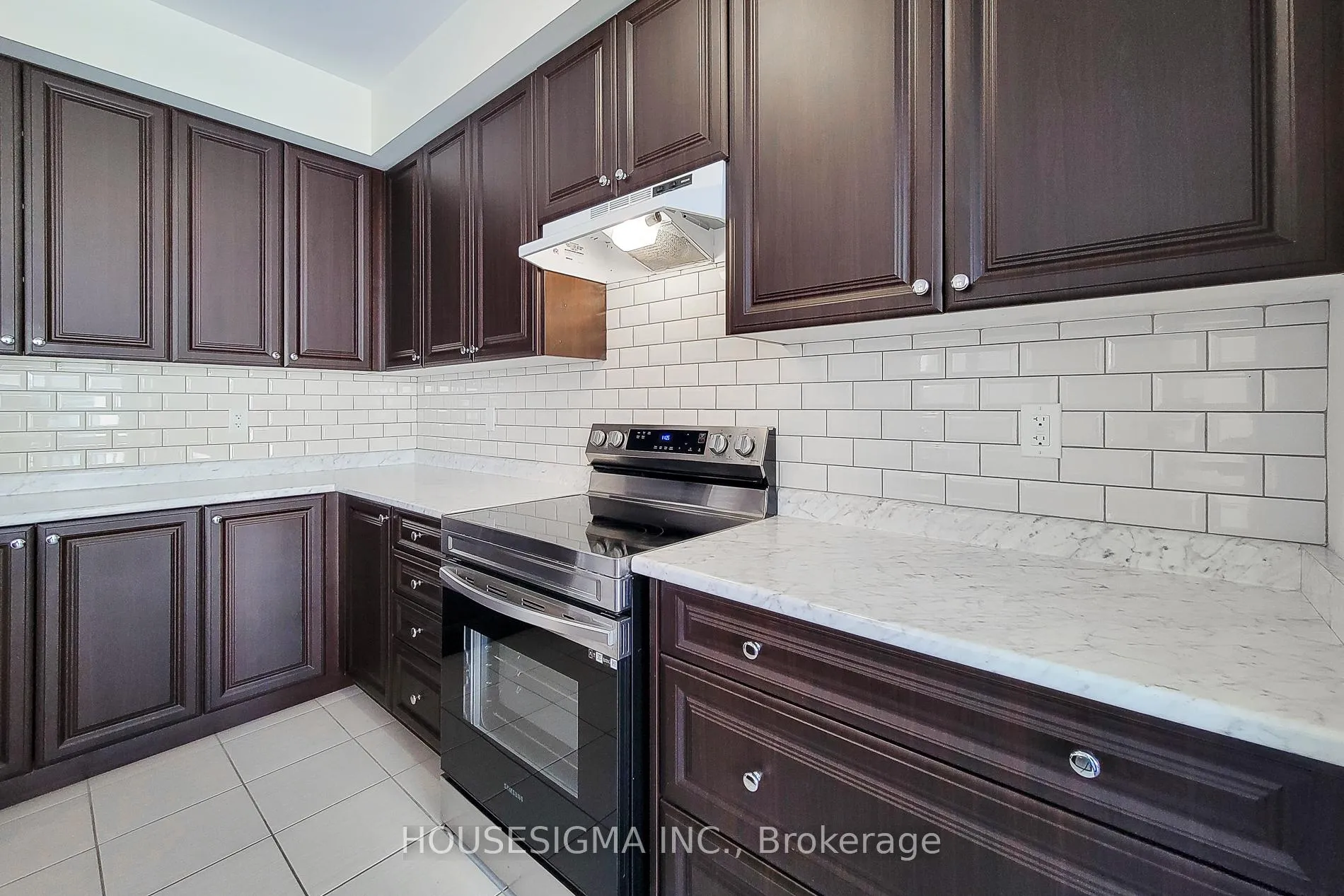 Photo 21 of 20 Monteith Drive, Brantford — HOMEH