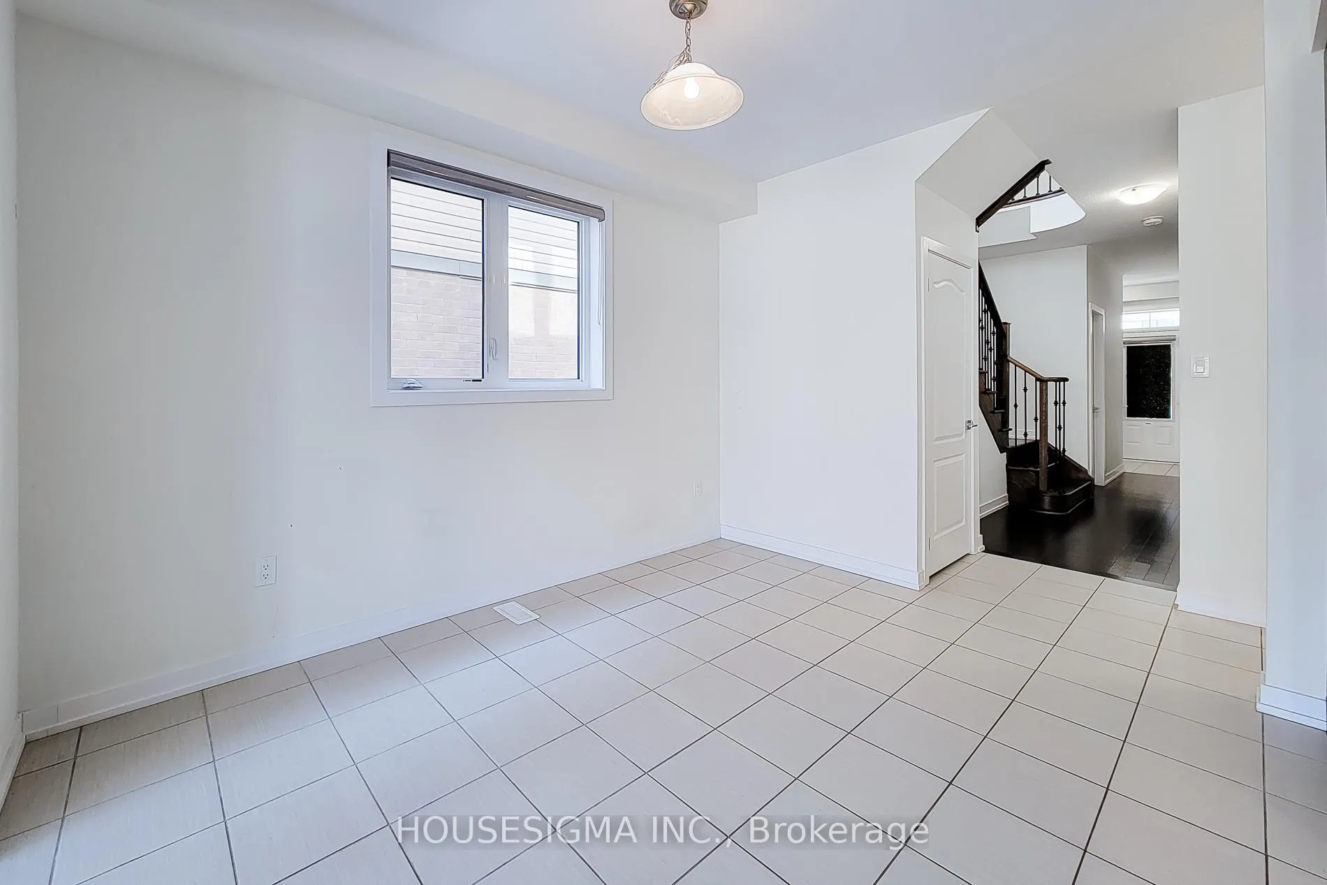 Photo 24 of 20 Monteith Drive, Brantford — HOMEH