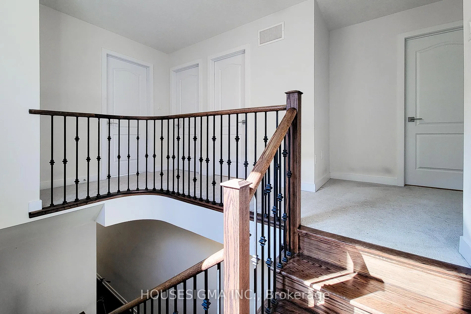 Photo 27 of 20 Monteith Drive, Brantford — HOMEH