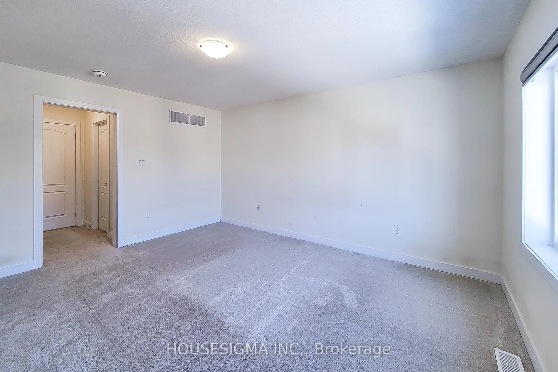 Photo 31 of 20 Monteith Drive, Brantford — HOMEH