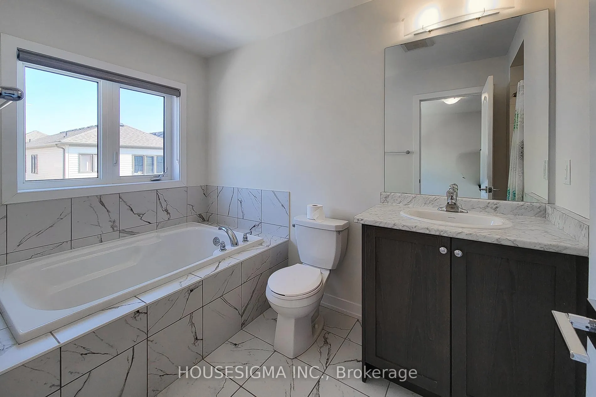 Photo 32 of 20 Monteith Drive, Brantford — HOMEH