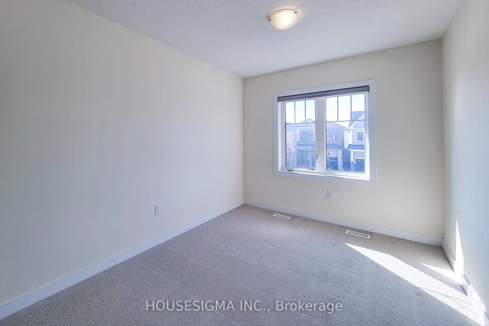 Photo 37 of 20 Monteith Drive, Brantford — HOMEH
