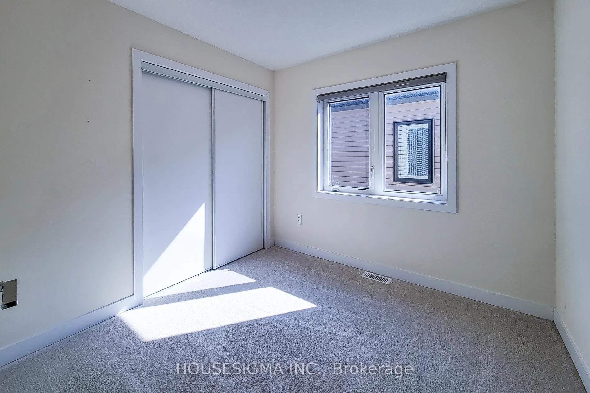 Photo 38 of 20 Monteith Drive, Brantford — HOMEH
