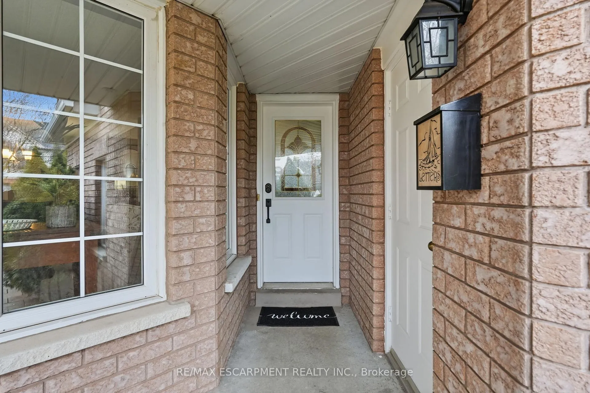 Photo 3 of 5189 Blue Spruce Avenue, Burlington, Orchard — HOMEH