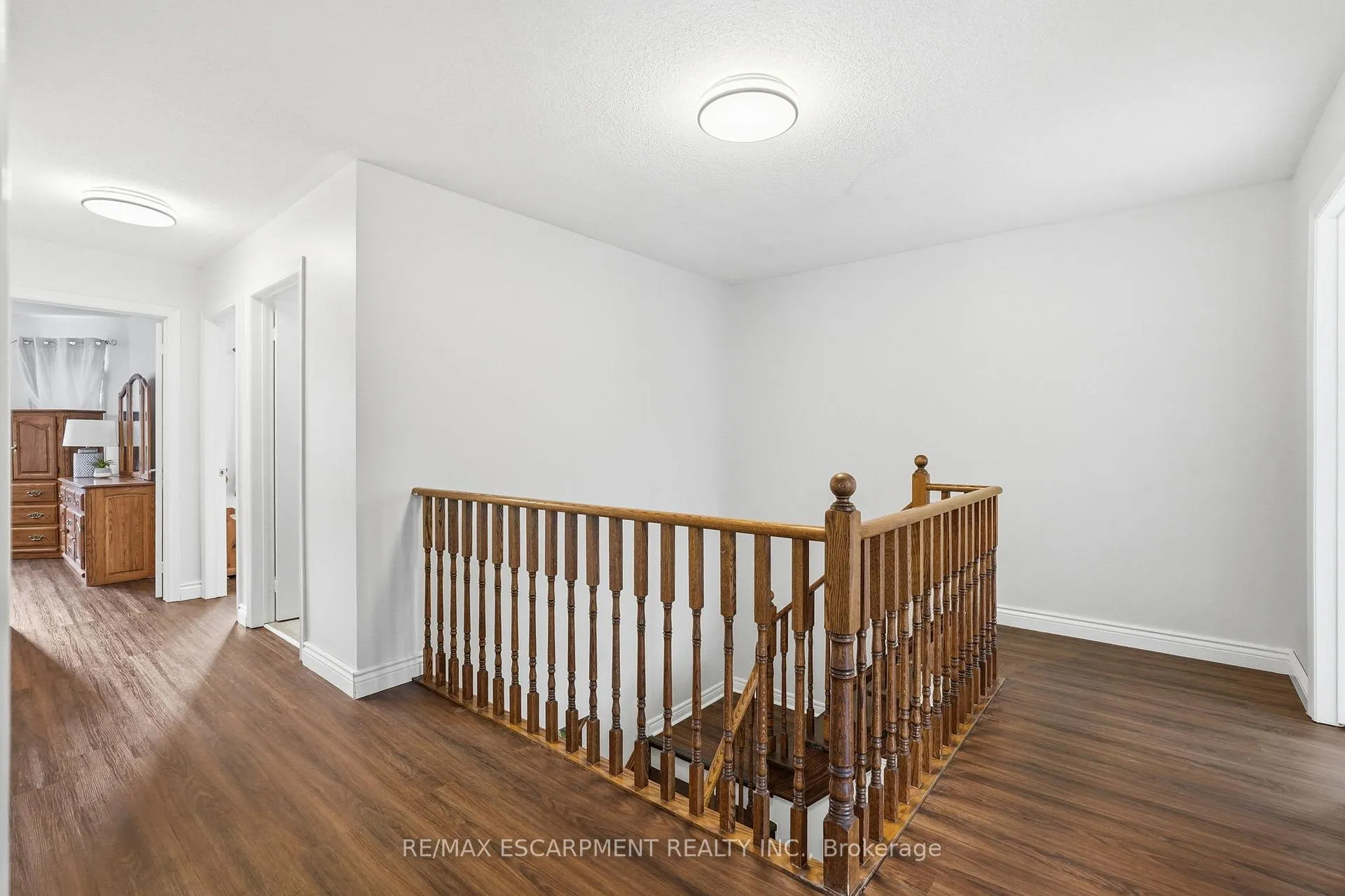 Photo 20 of 5189 Blue Spruce Avenue, Burlington, Orchard — HOMEH