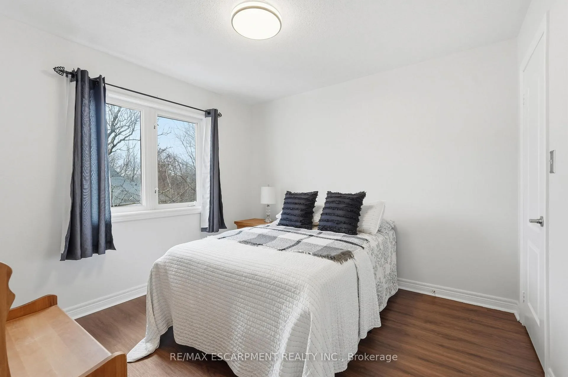 Photo 28 of 5189 Blue Spruce Avenue, Burlington, Orchard — HOMEH