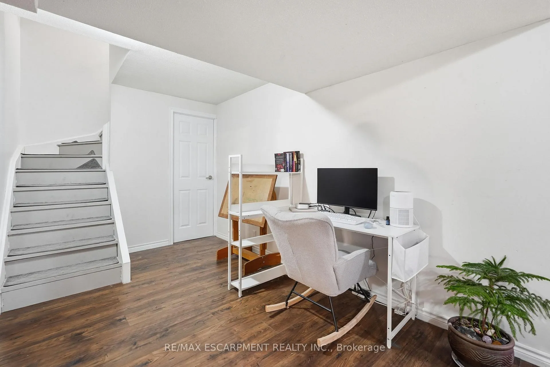 Photo 35 of 5189 Blue Spruce Avenue, Burlington, Orchard — HOMEH