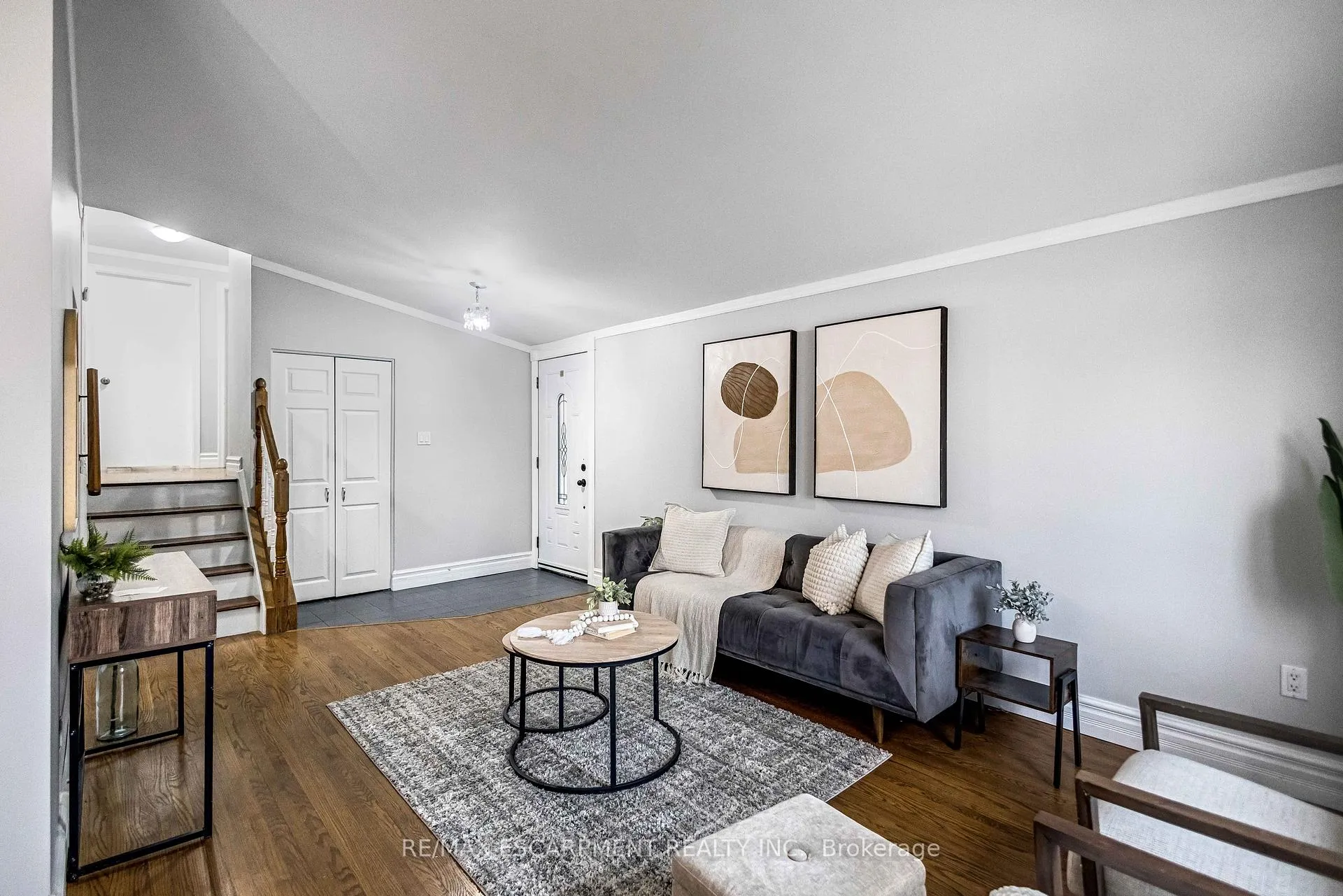 Photo 14 of 85 Ranchdale Drive, Hamilton, Thorner — HOMEH