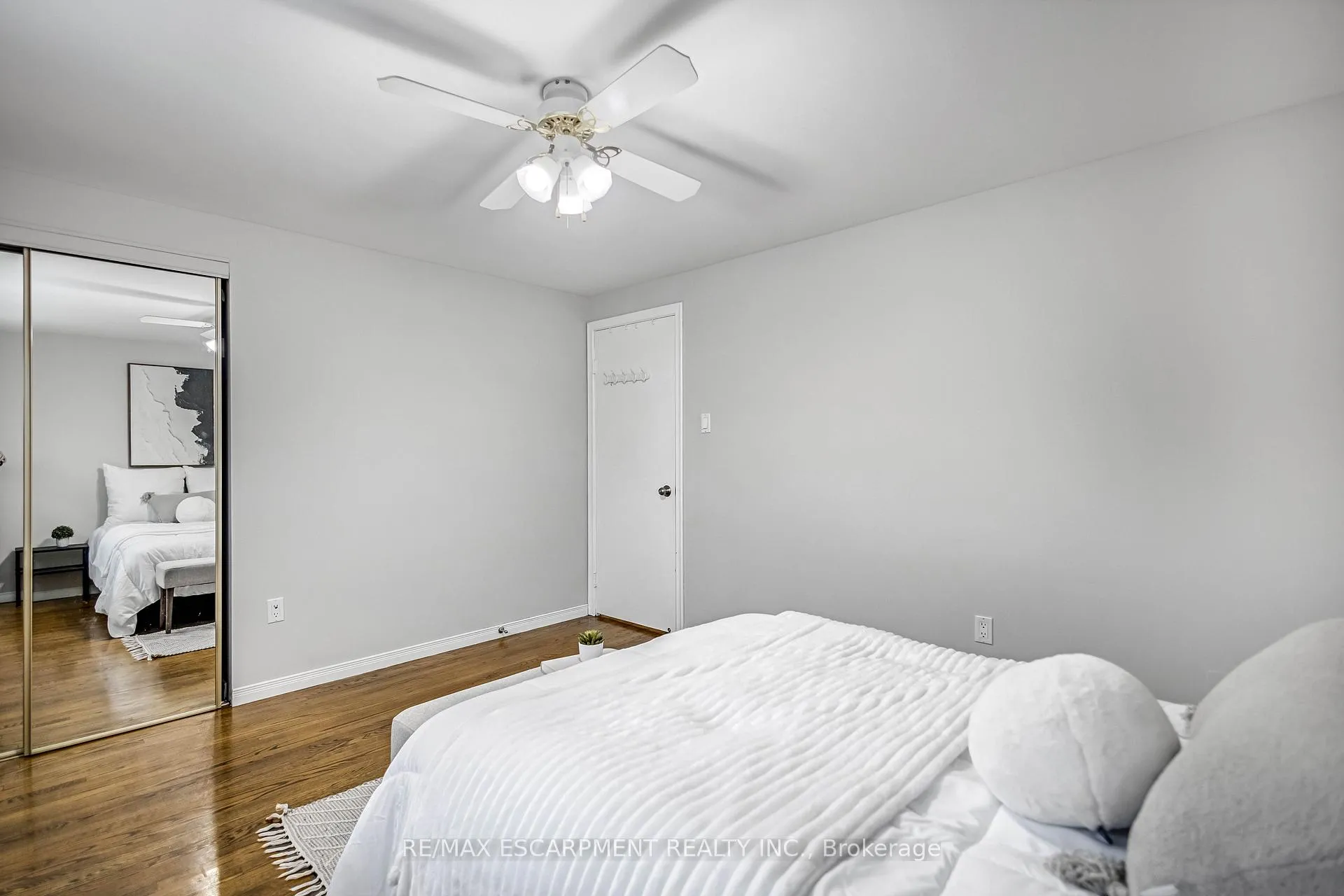 Photo 22 of 85 Ranchdale Drive, Hamilton, Thorner — HOMEH