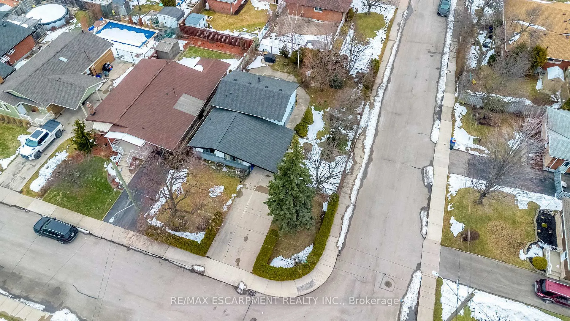 Photo 49 of 85 Ranchdale Drive, Hamilton, Thorner — HOMEH