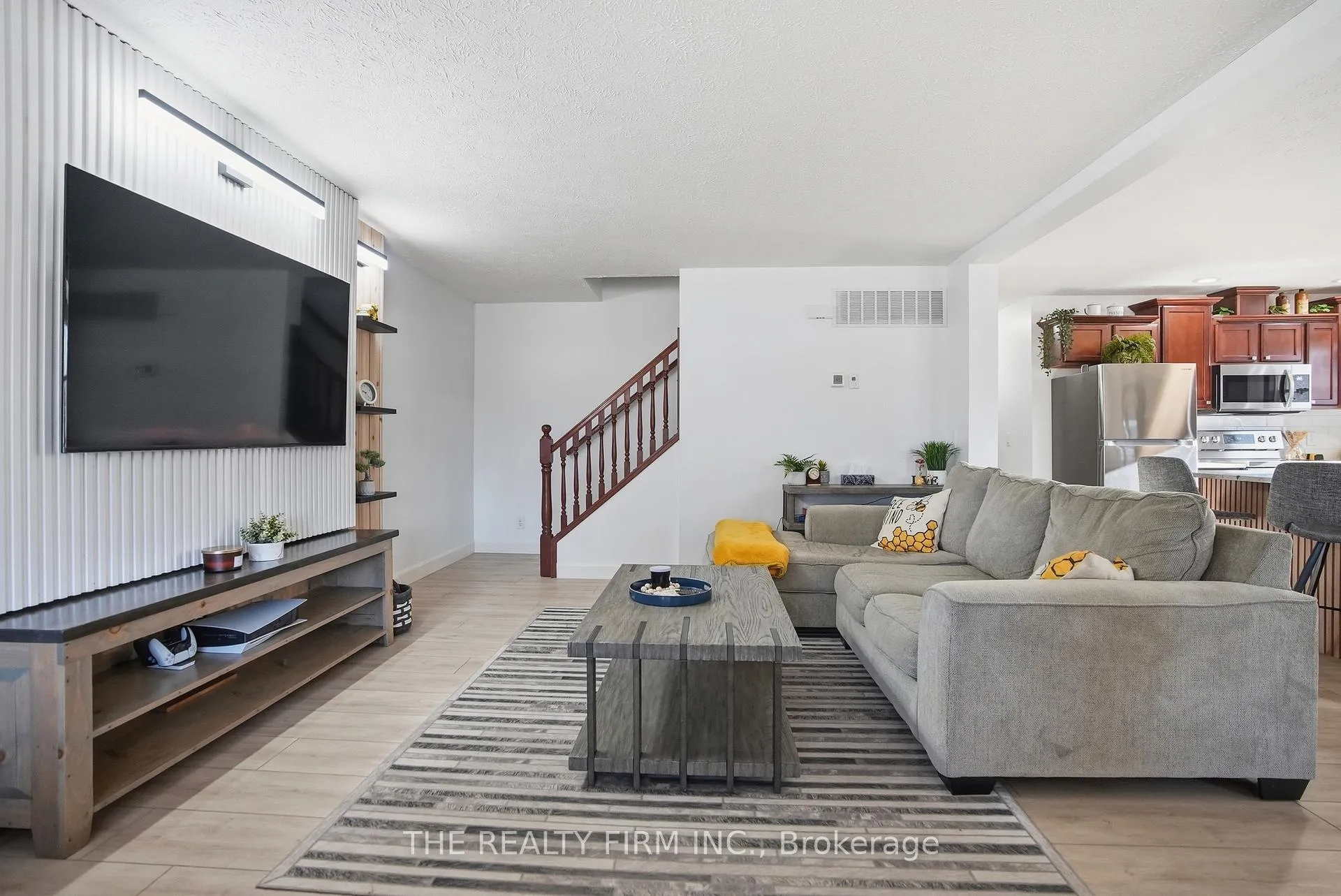 Photo 10 of 521 Ontario Street, Warwick — HOMEH