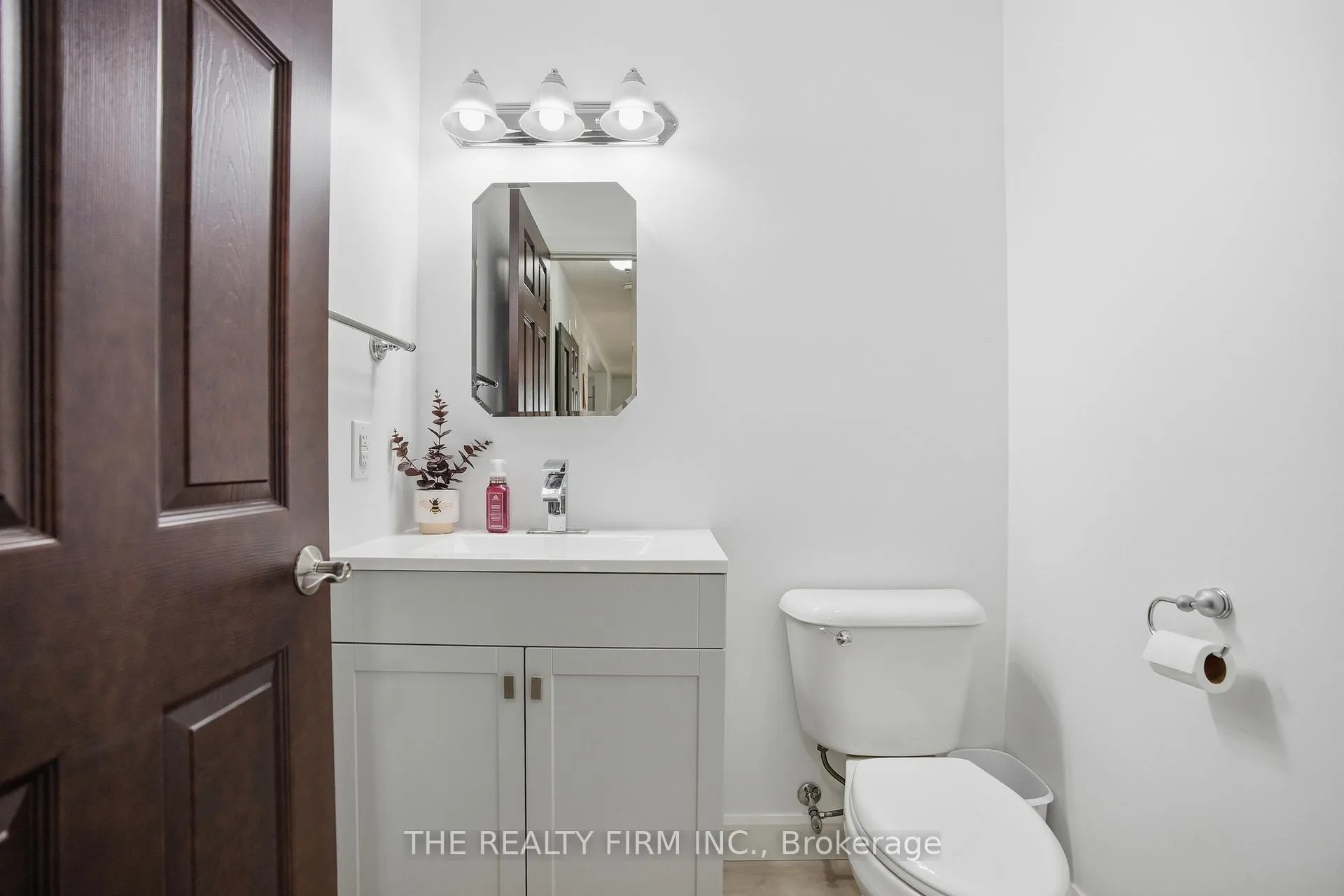 Photo 18 of 521 Ontario Street, Warwick — HOMEH