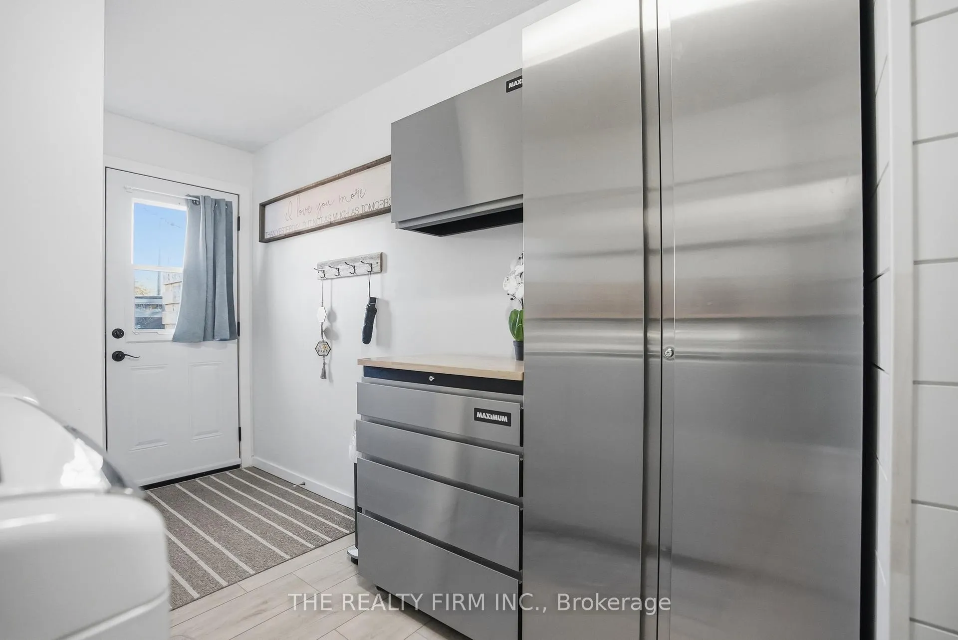 Photo 21 of 521 Ontario Street, Warwick — HOMEH