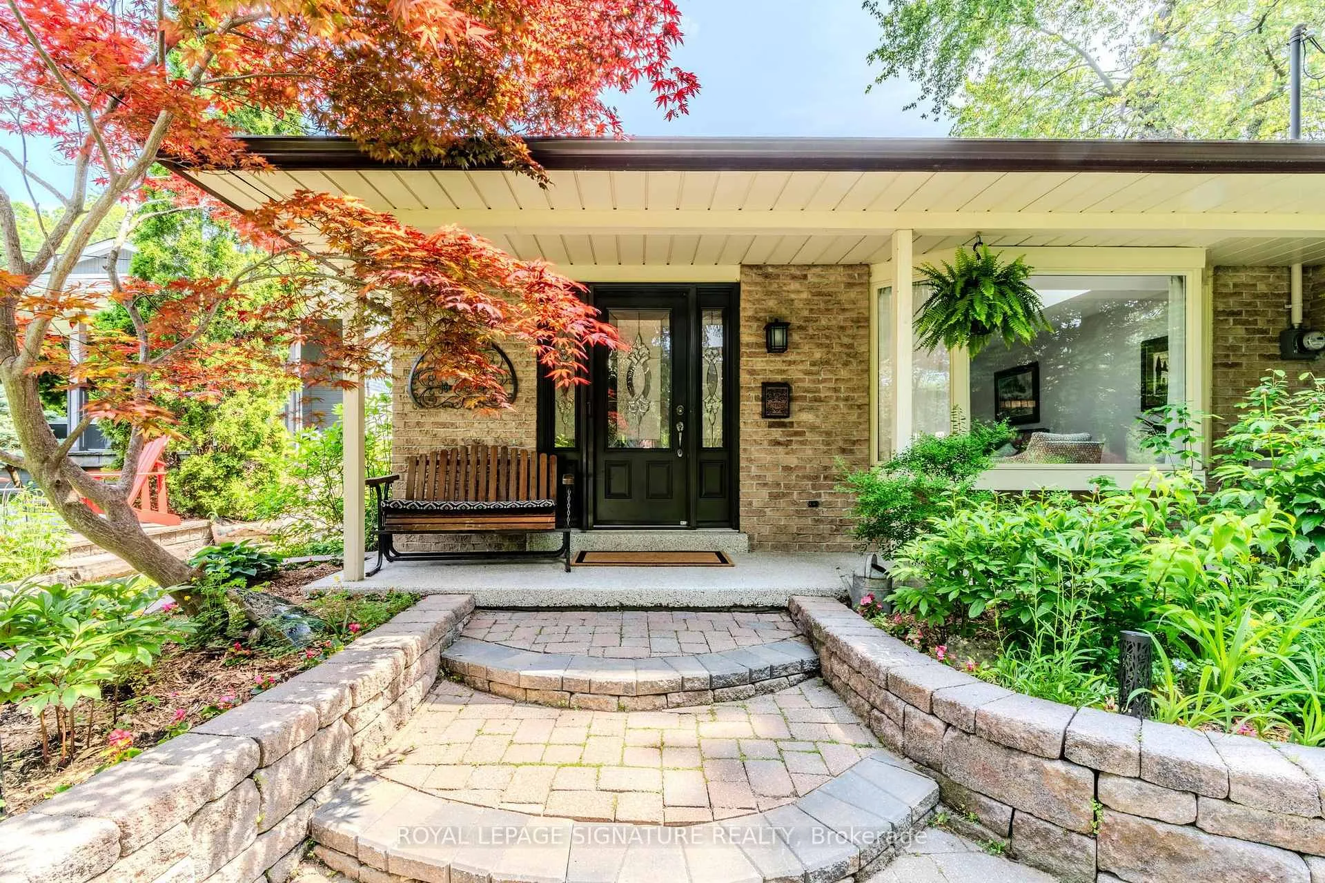 Photo 5 of 1425 Old Forest Road, Pickering, Woodlands — HOMEH