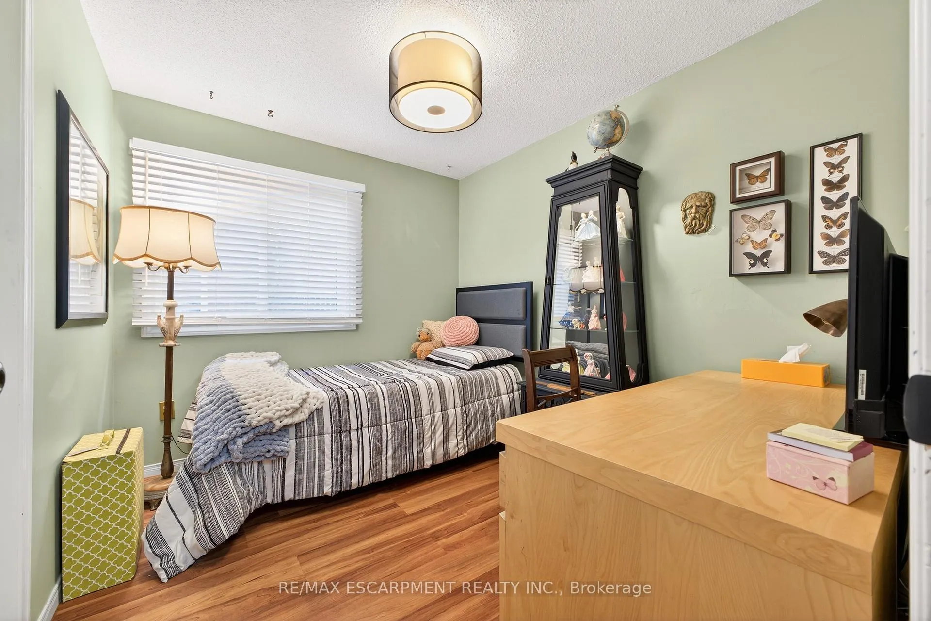 Photo 19 of 22 Novoco Drive, Hamilton, Gurnett — HOMEH