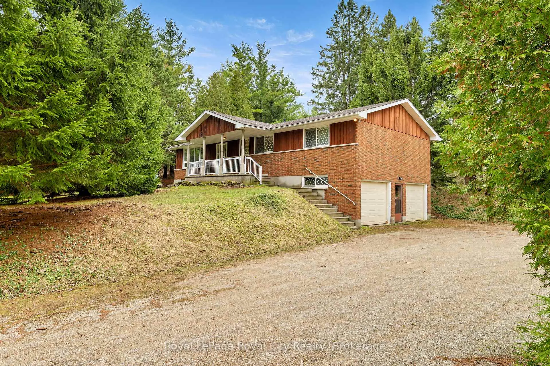 Photo 4 of 4620 20 Side Road N, Puslinch, Rural Puslinch West — HOMEH