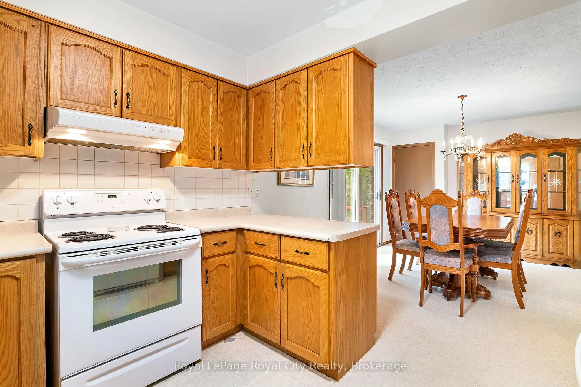 Photo 18 of 4620 20 Side Road N, Puslinch, Rural Puslinch West — HOMEH