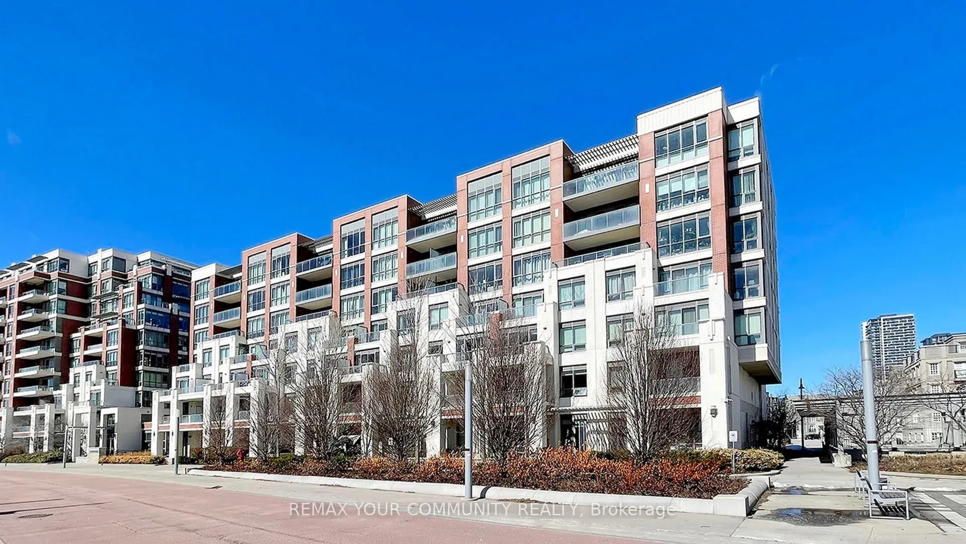 Photo 1 of Unit 703, 21 Upper Duke Crescent, Markham, Unionville — HOMEH