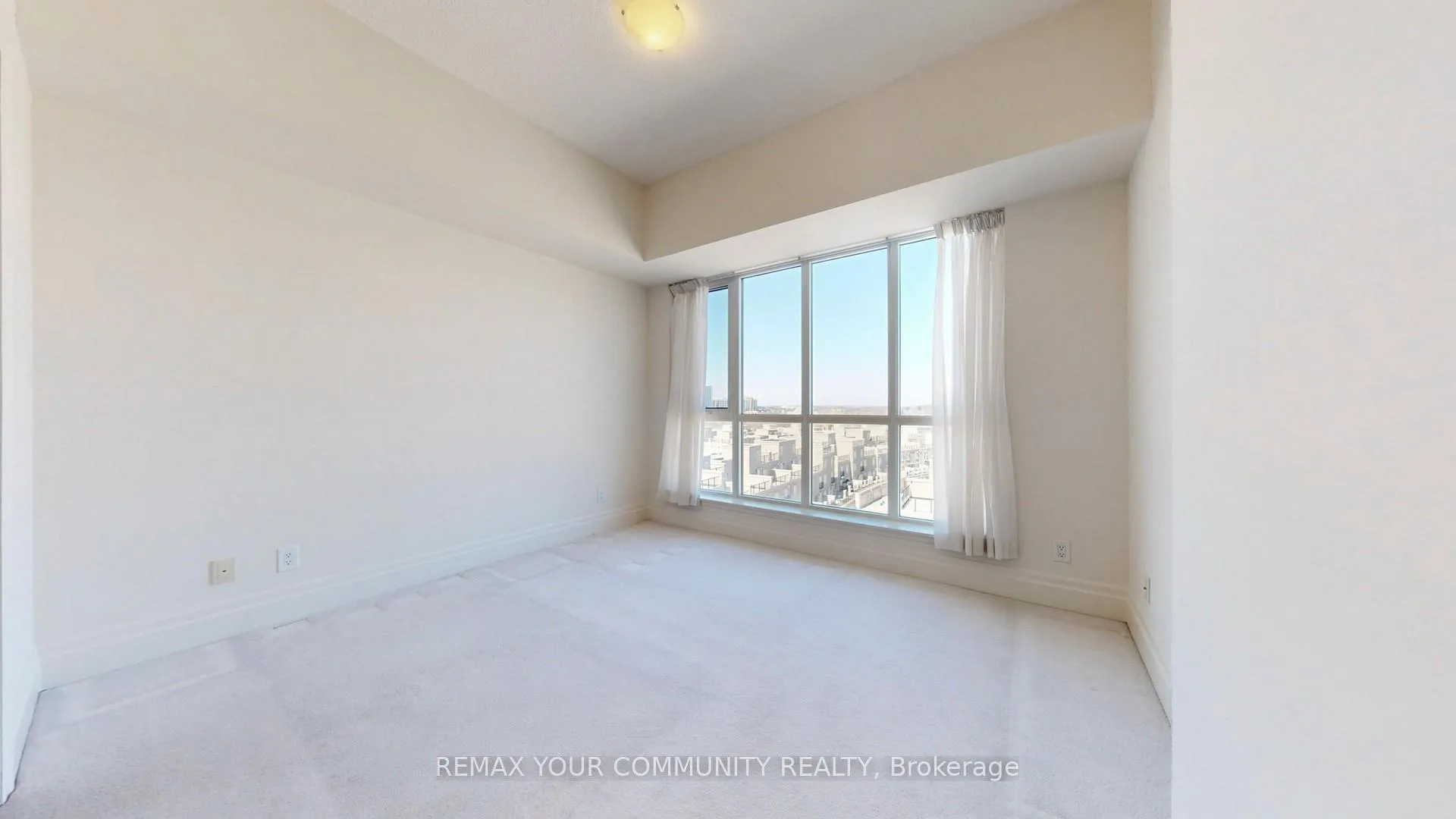 Photo 21 of Unit 703, 21 Upper Duke Crescent, Markham, Unionville — HOMEH