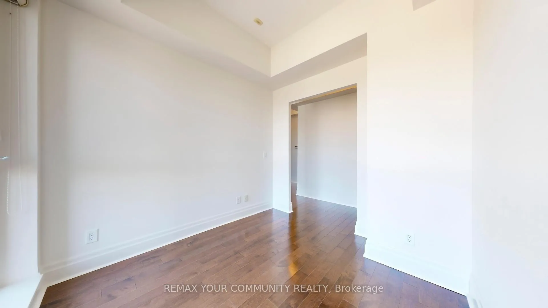 Photo 37 of Unit 703, 21 Upper Duke Crescent, Markham, Unionville — HOMEH