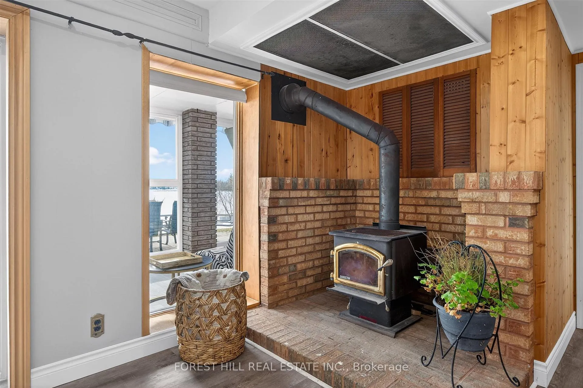 Photo 32 of 1293 Scollard Line, Selwyn — HOMEH