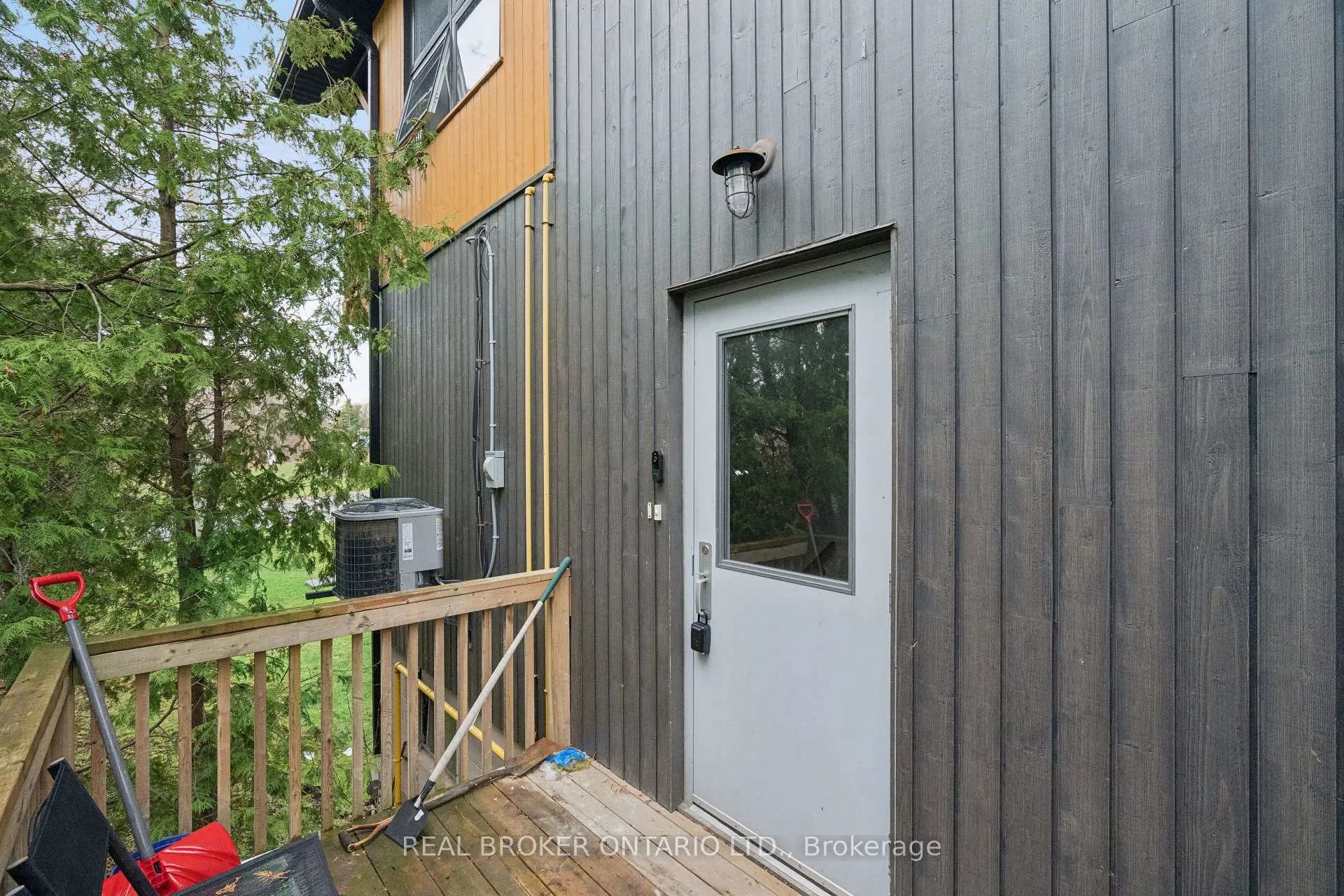 Photo 4 of 119 Tremaine Road, Milton, Milton North — HOMEH