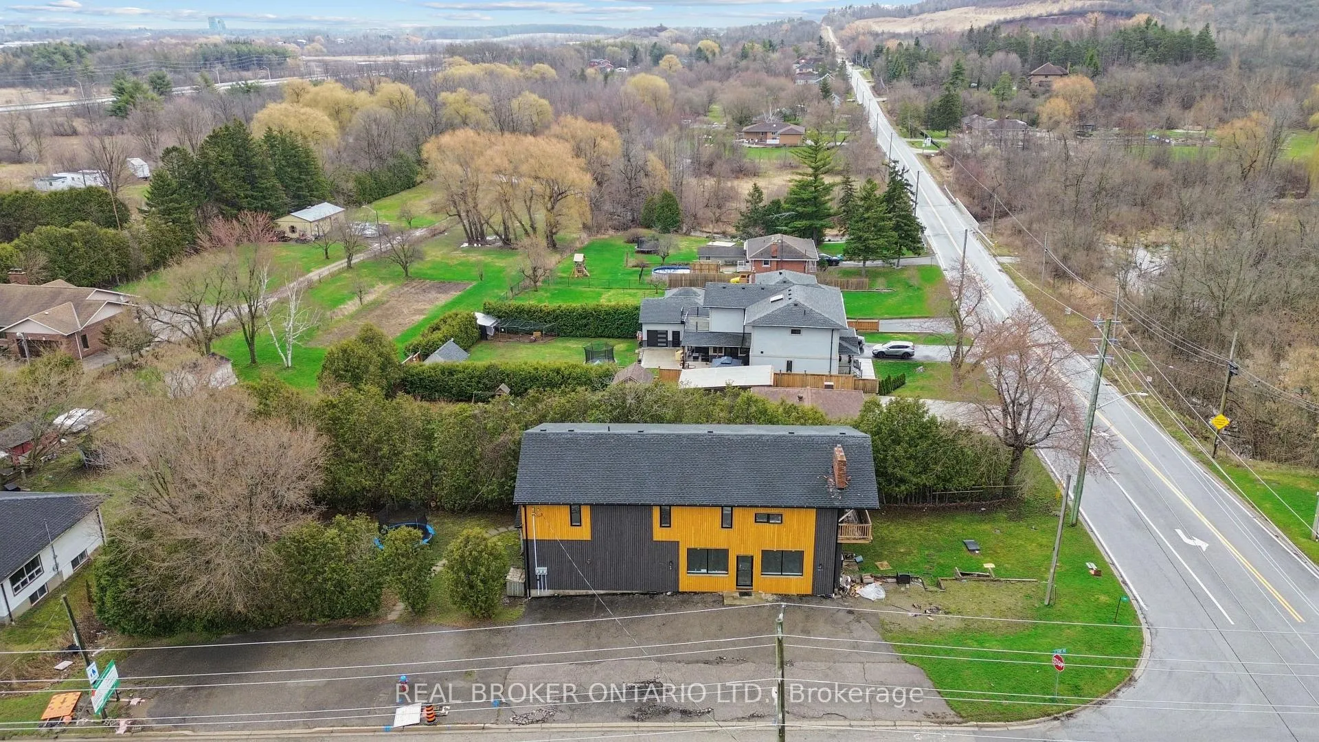 Photo 30 of 119 Tremaine Road, Milton, Milton North — HOMEH