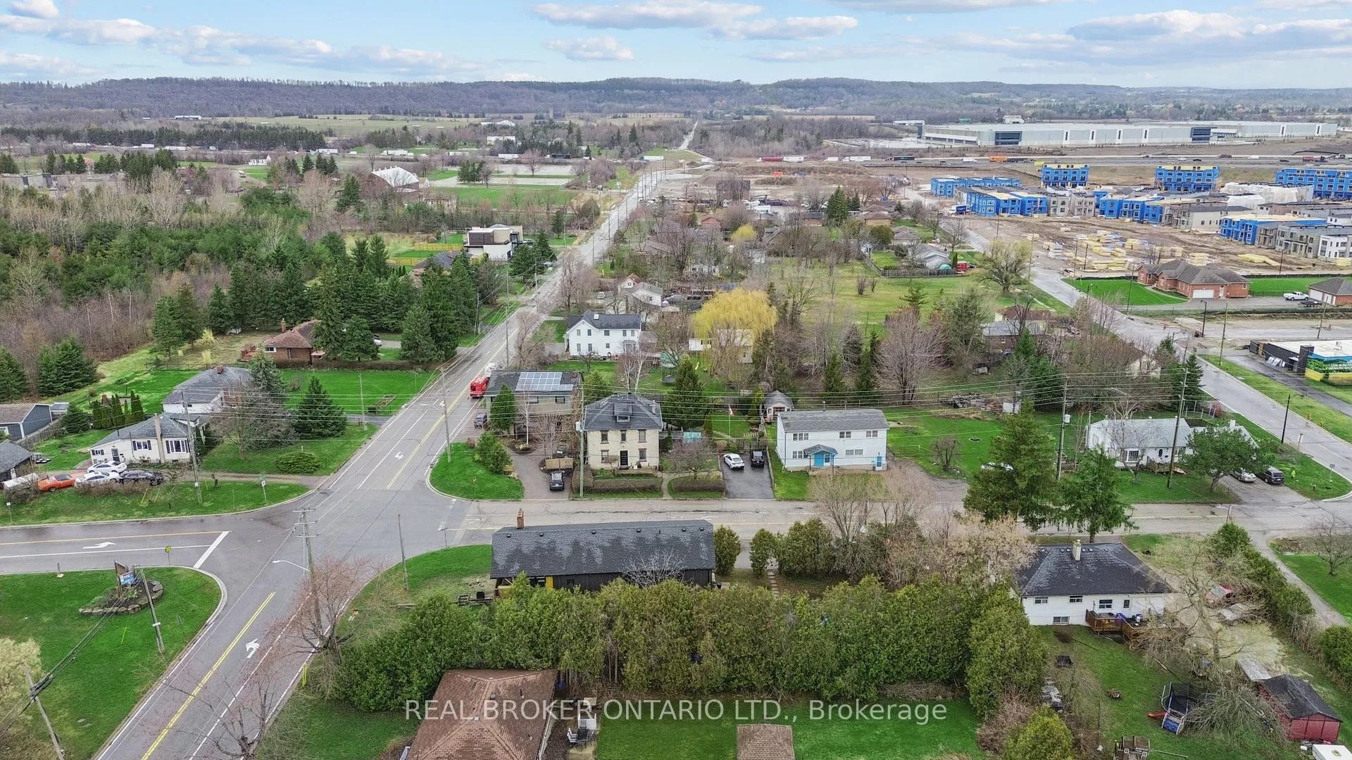 Photo 34 of 119 Tremaine Road, Milton, Milton North — HOMEH