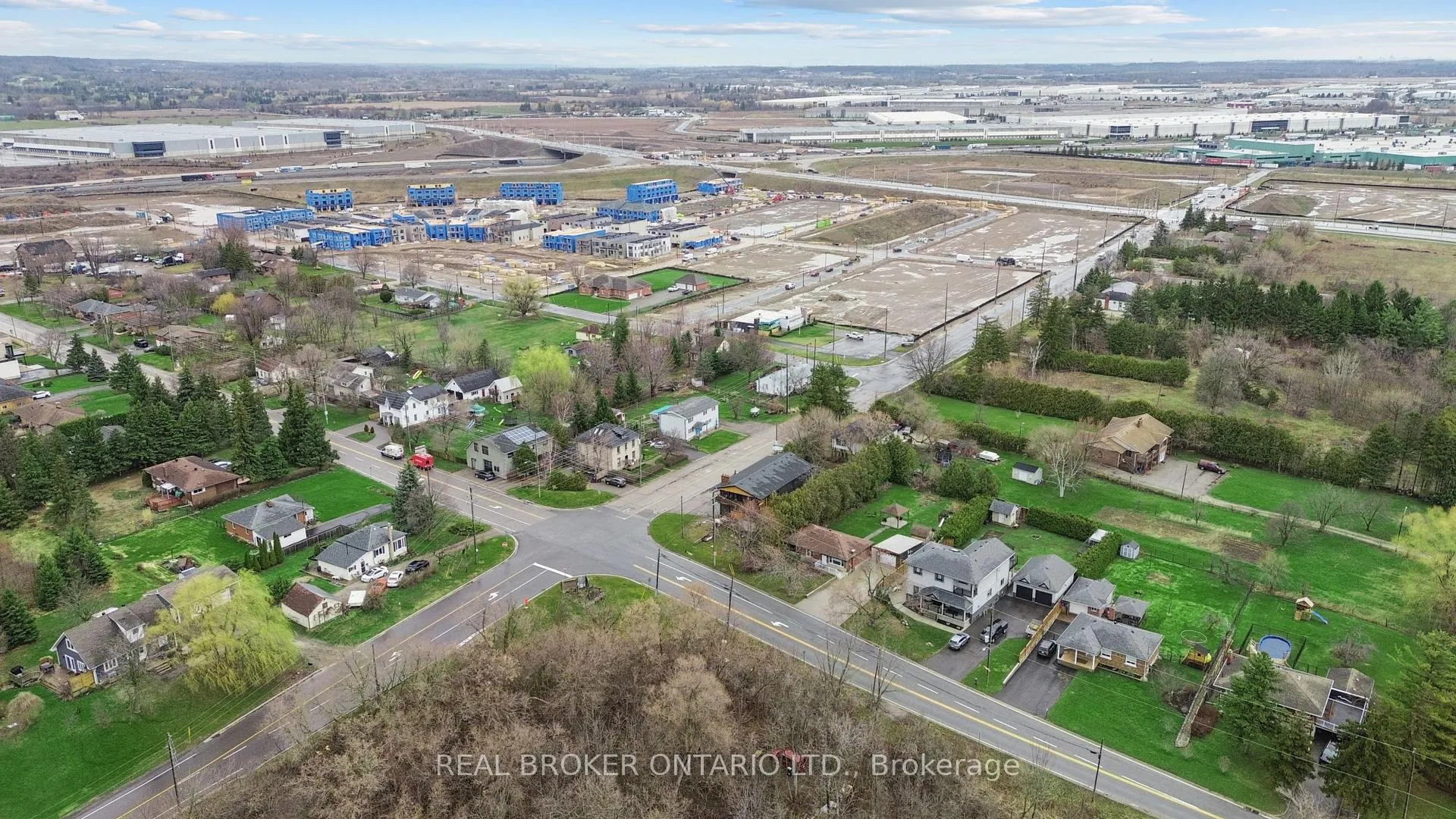Photo 37 of 119 Tremaine Road, Milton, Milton North — HOMEH