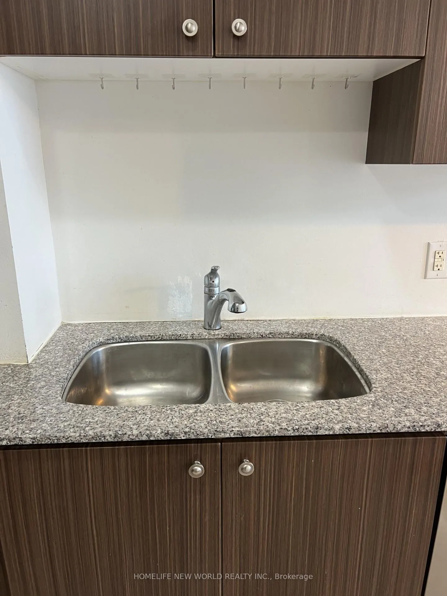 Photo 14 of Unit 1219, 8323 Kennedy Road, Markham, Village Green-South Unionville — HOMEH