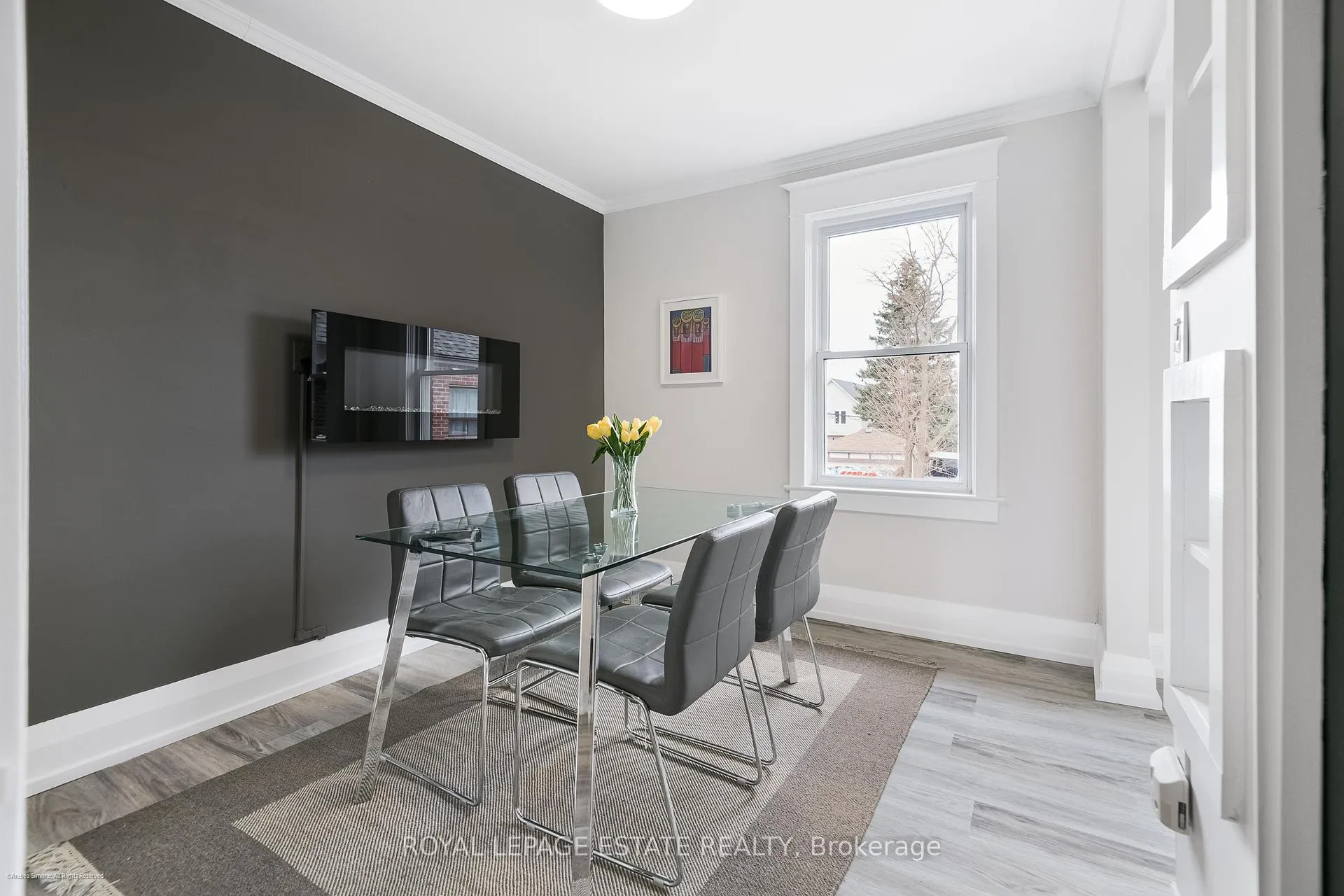 Photo 7 of Unit Upper, 34 Barrington Avenue, Toronto, East End-Danforth — HOMEH