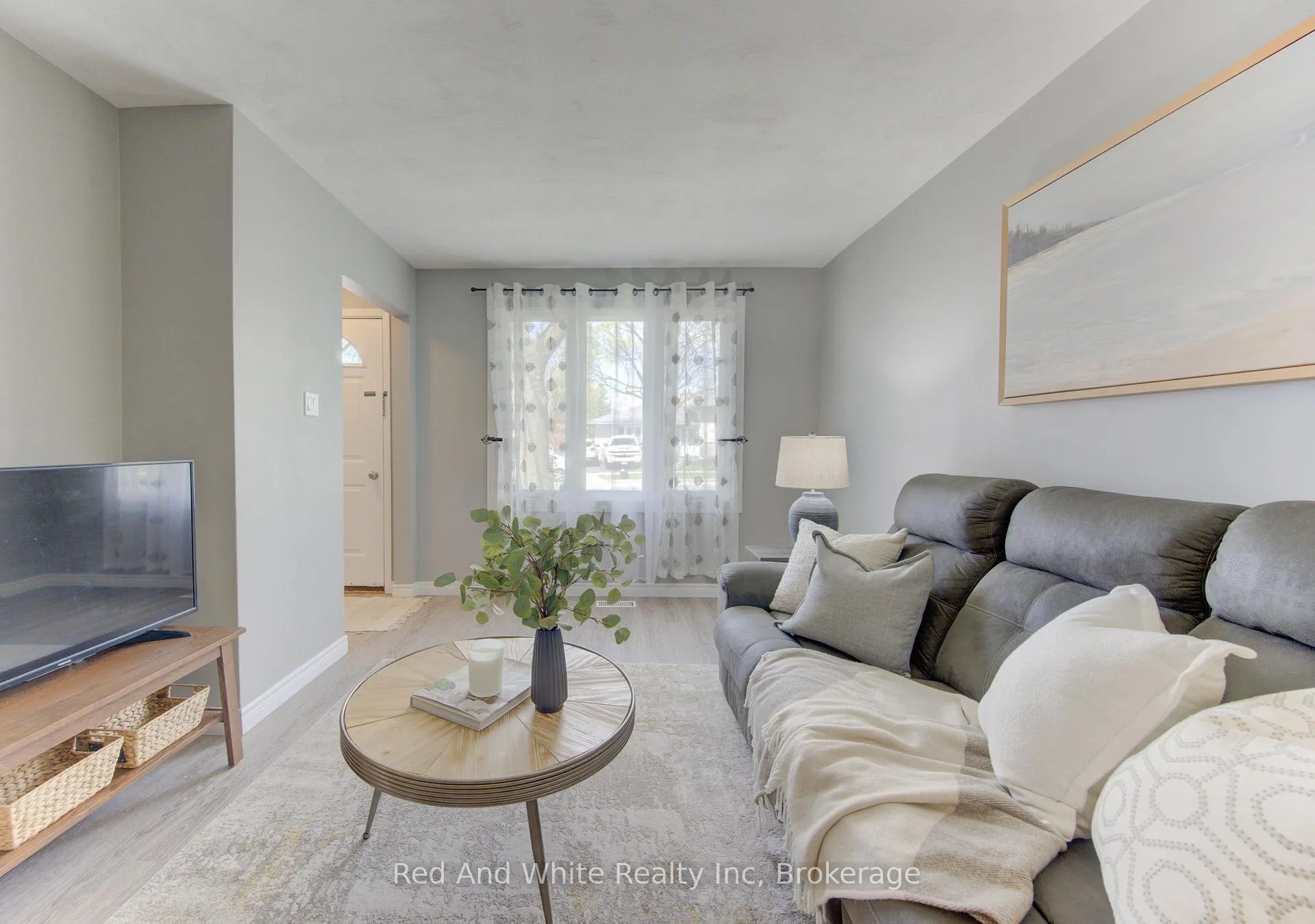 Photo 7 of 100 Johanna Drive, Cambridge — HOMEH