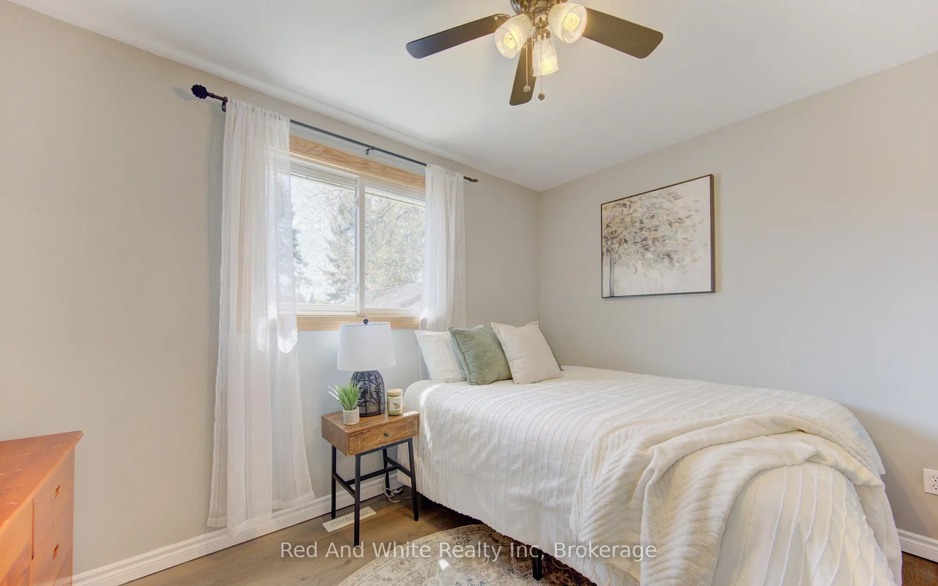 Photo 19 of 100 Johanna Drive, Cambridge — HOMEH