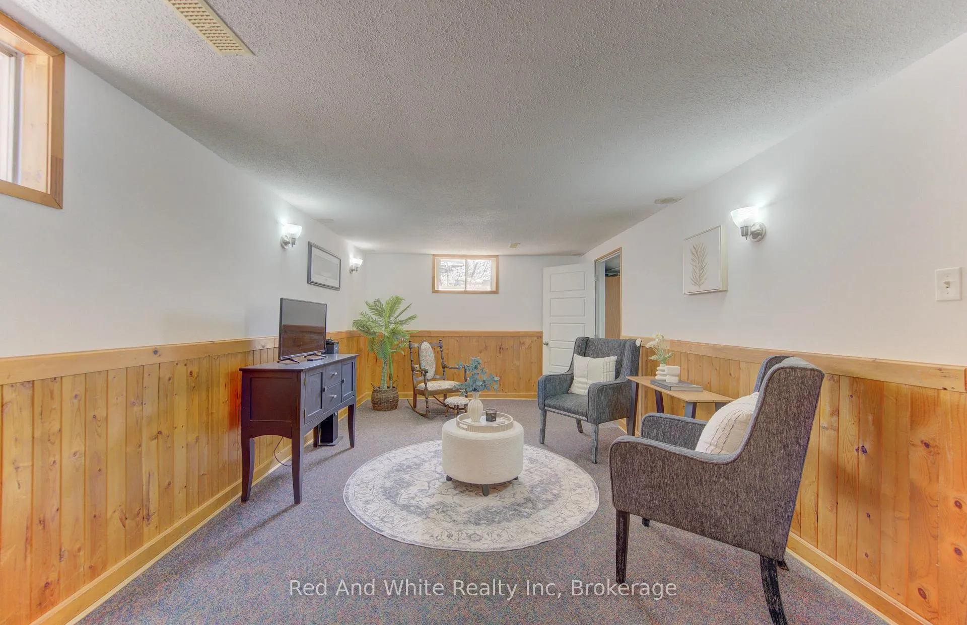 Photo 25 of 100 Johanna Drive, Cambridge — HOMEH
